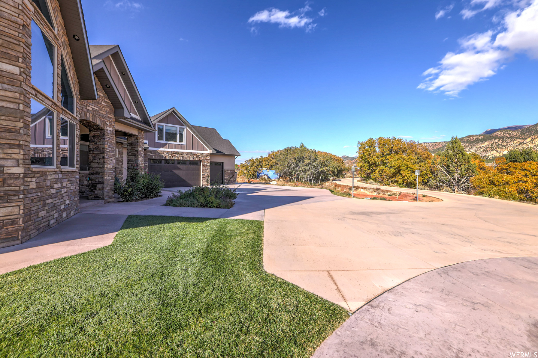 2082 S Old Hwy 91 New Harmony UT 84757 1,400,000