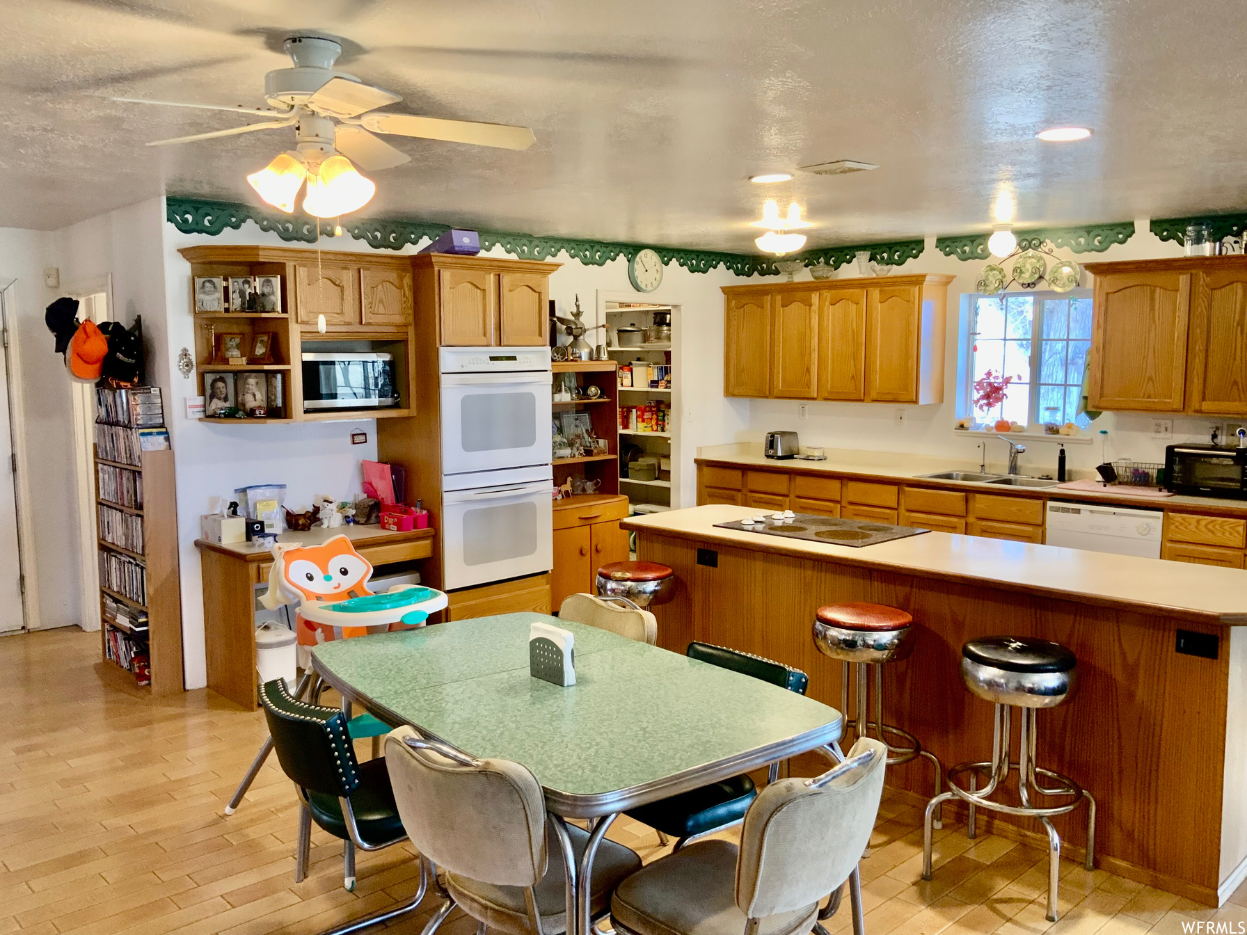 700 N Hepplers Pond Rd Annabella UT 84711 639,900