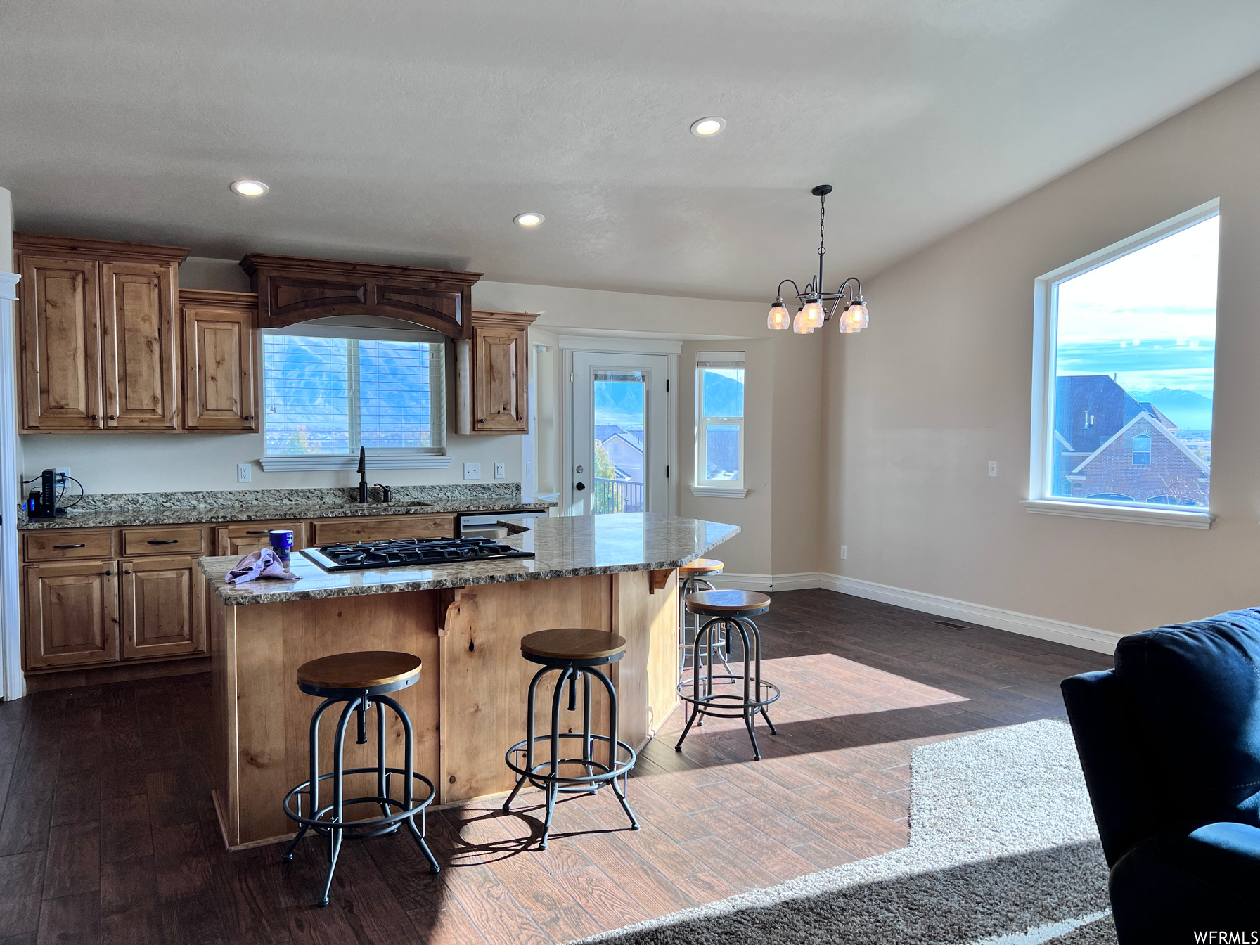 2505 W Valleyview Tremonton UT 84337 709,000