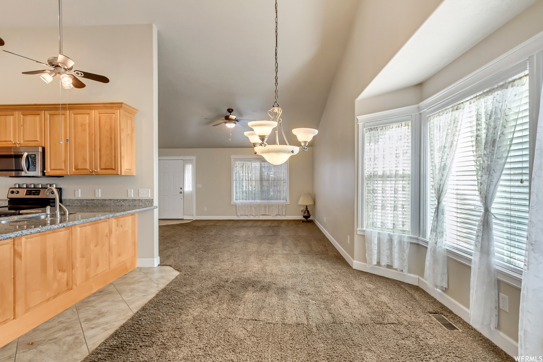 122 W Bamberger Way Centerville UT 84014 549,900