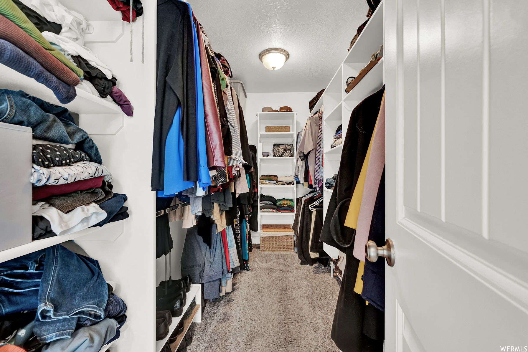 7090 W 2100 N Petersboro UT 84325 990,000