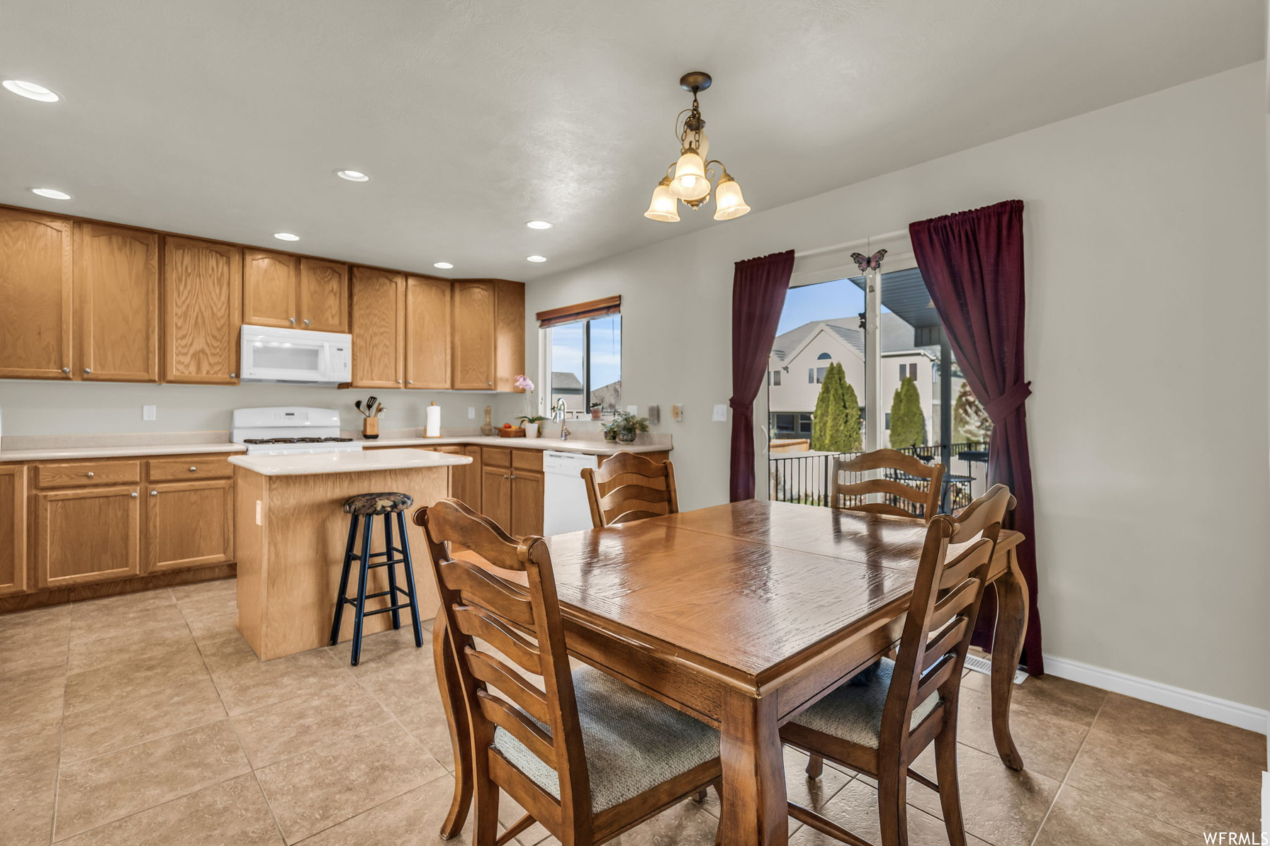 300 W Regatta Ln Stansbury Park UT 84074 559,000