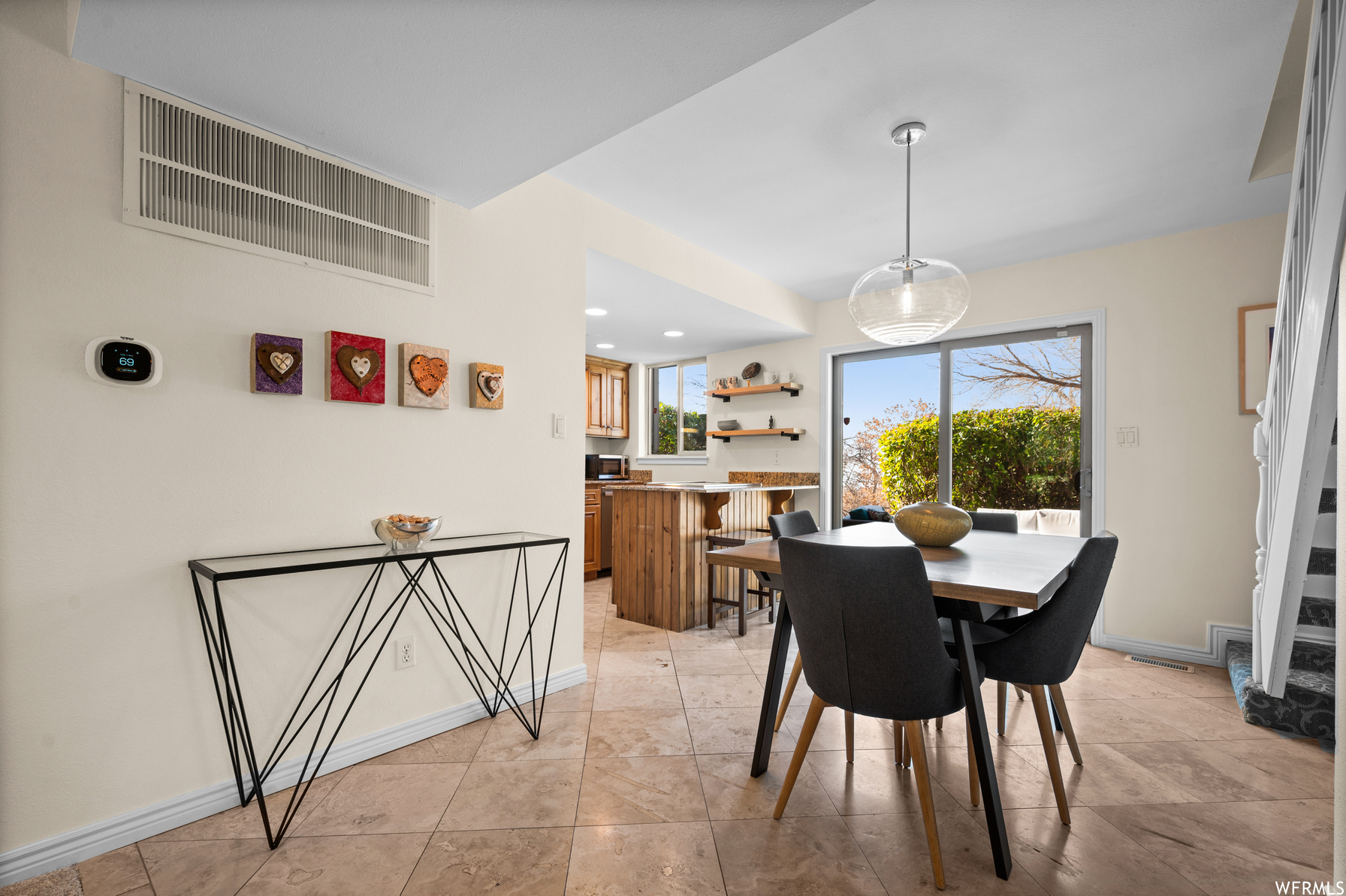 1843 S Paschal Cir Salt Lake City UT 84108 585,000