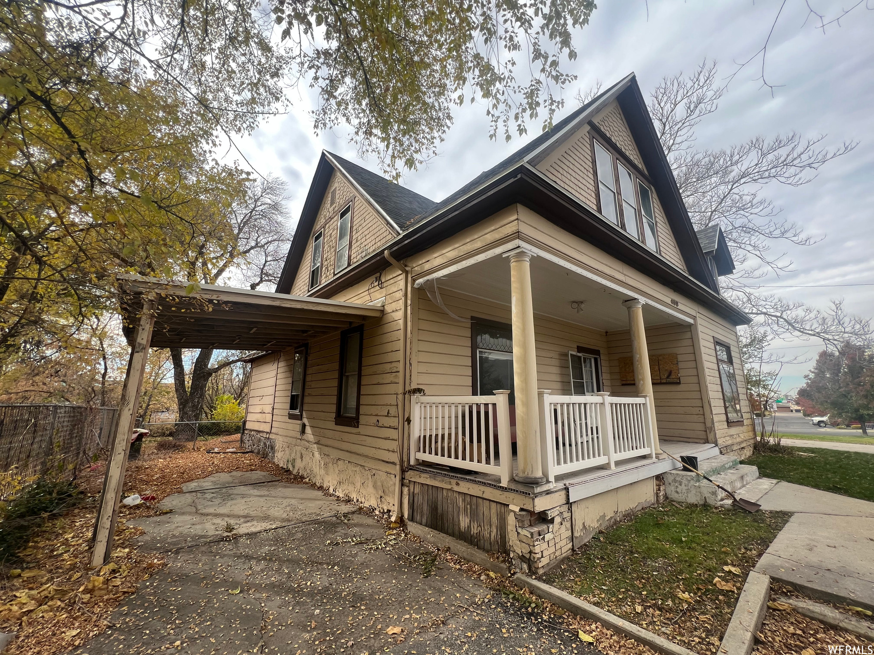 493 N Harrisville Rd Harrisville UT 84404 339,900