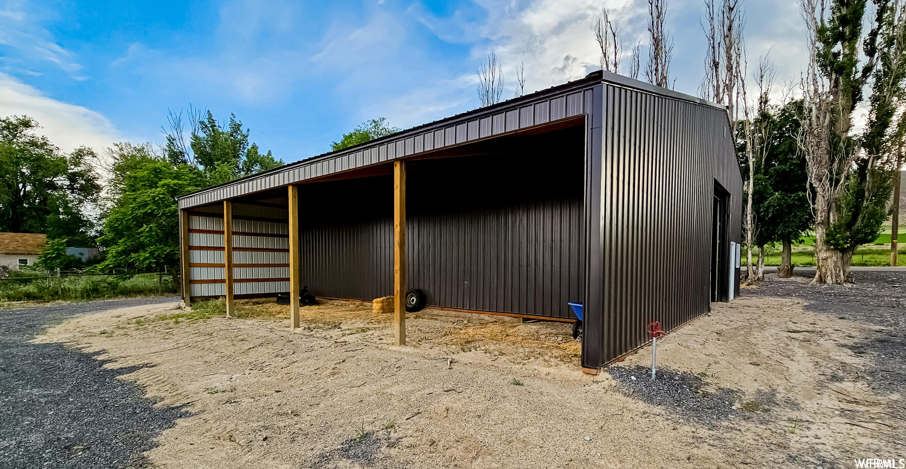 9926 N 11600 W Thatcher UT 84337 1,500,000