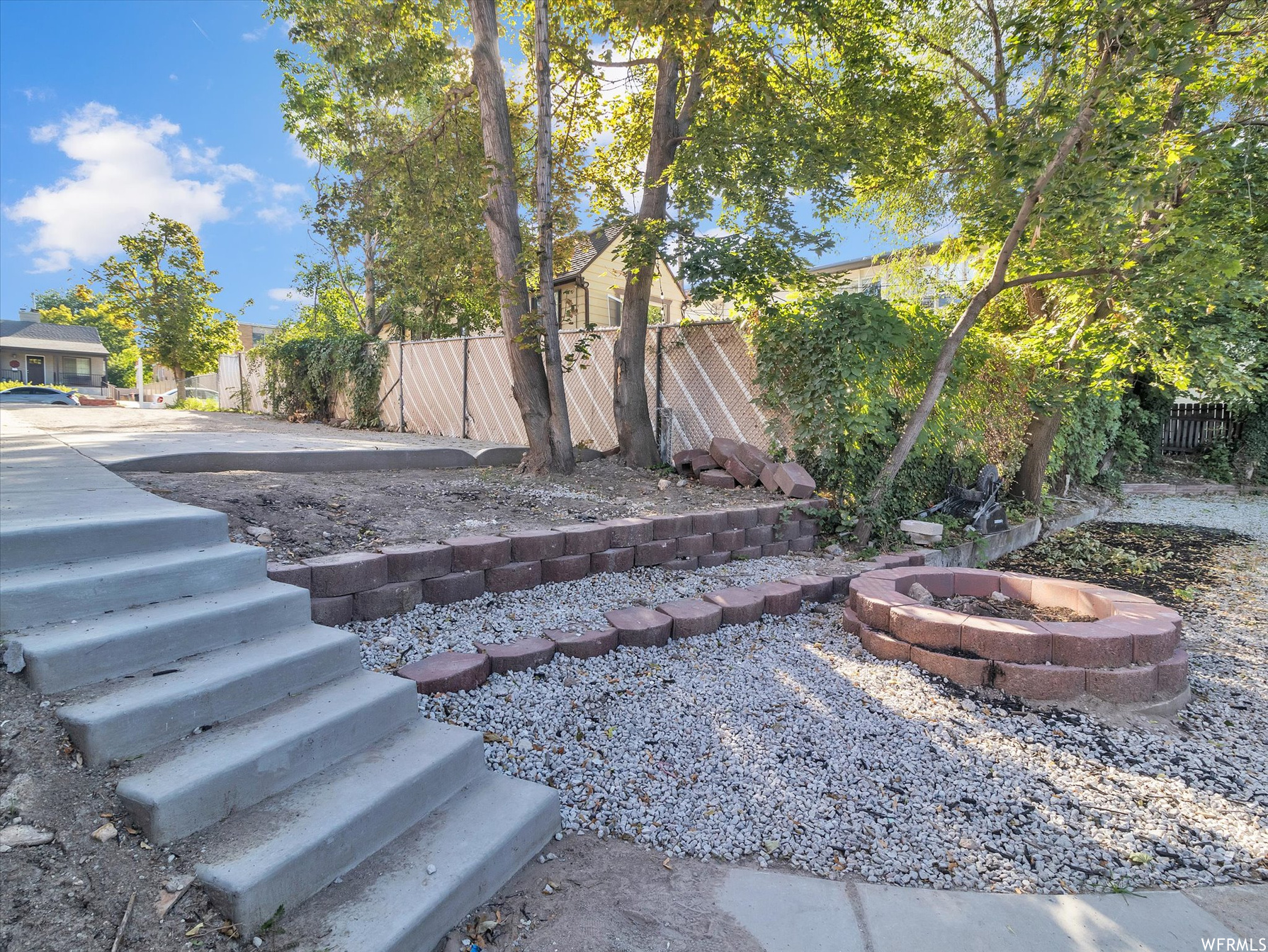 1922 S Douglas St Salt Lake City UT 84105 515,000