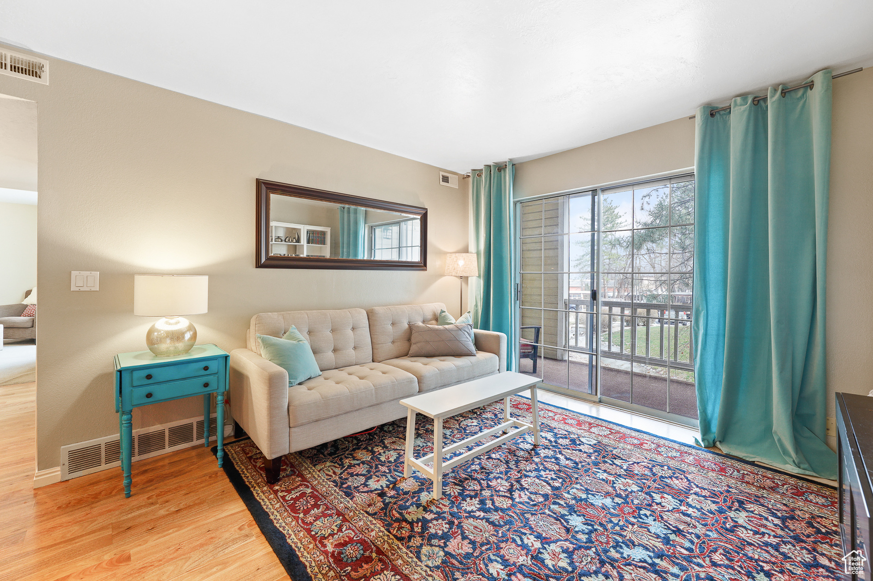 1199 E Waterside Cv 22 Cottonwood Heights UT 84047 269,000