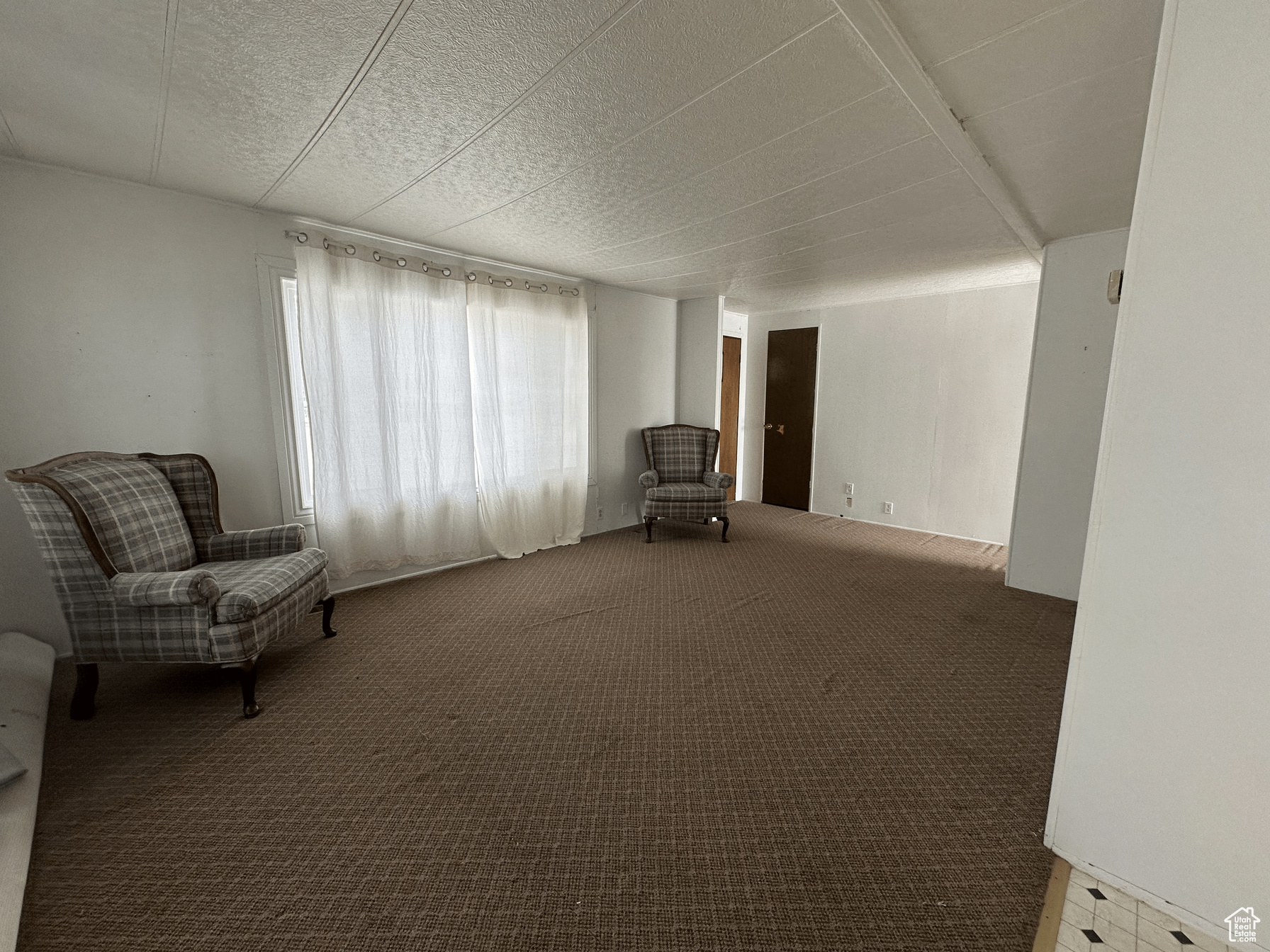 7465 N Highway 38 Honeyville UT 84314 180,000