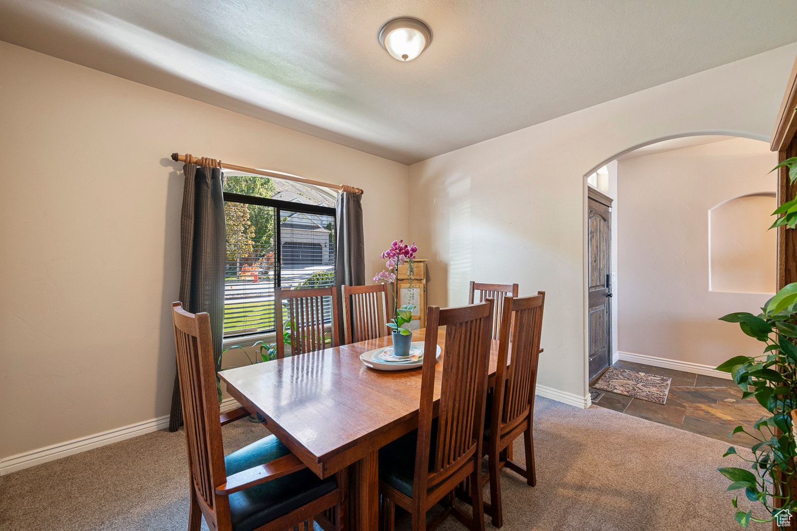 331 E Manilla Dr Draper UT 84020 1,043,000