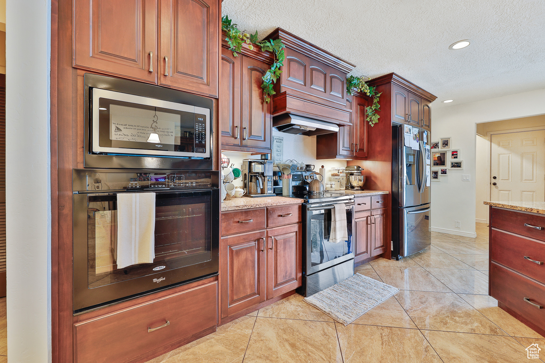 15 Benchmark Vlg Tooele UT 84074 425,000