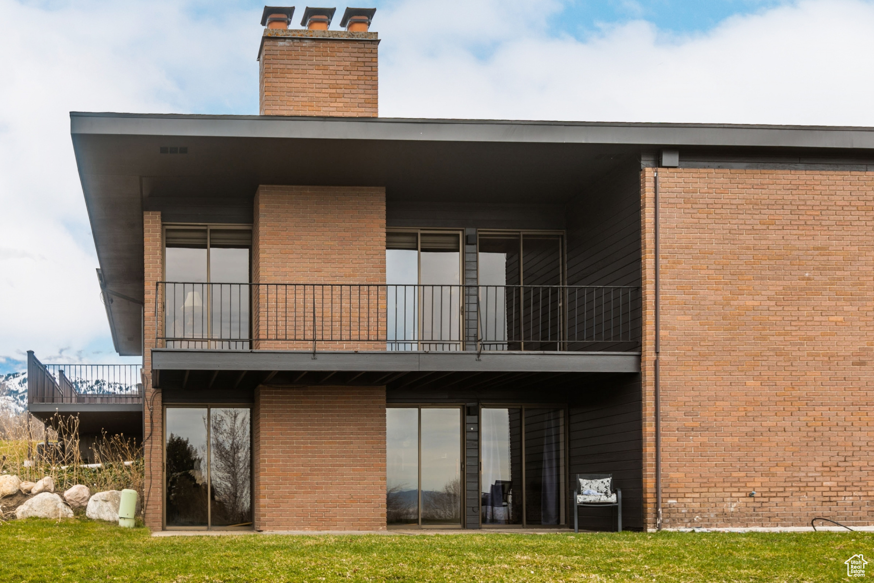 2076 Ridgewood Way Bountiful UT 84010 589,999