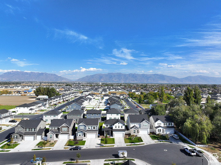 1133 S 4700 W West Point UT 84015 510,000