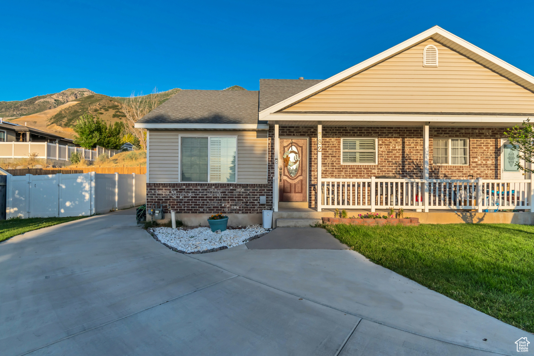 382 N Peach St Santaquin UT 84655 | $295,000 | UtahRealEstate.com