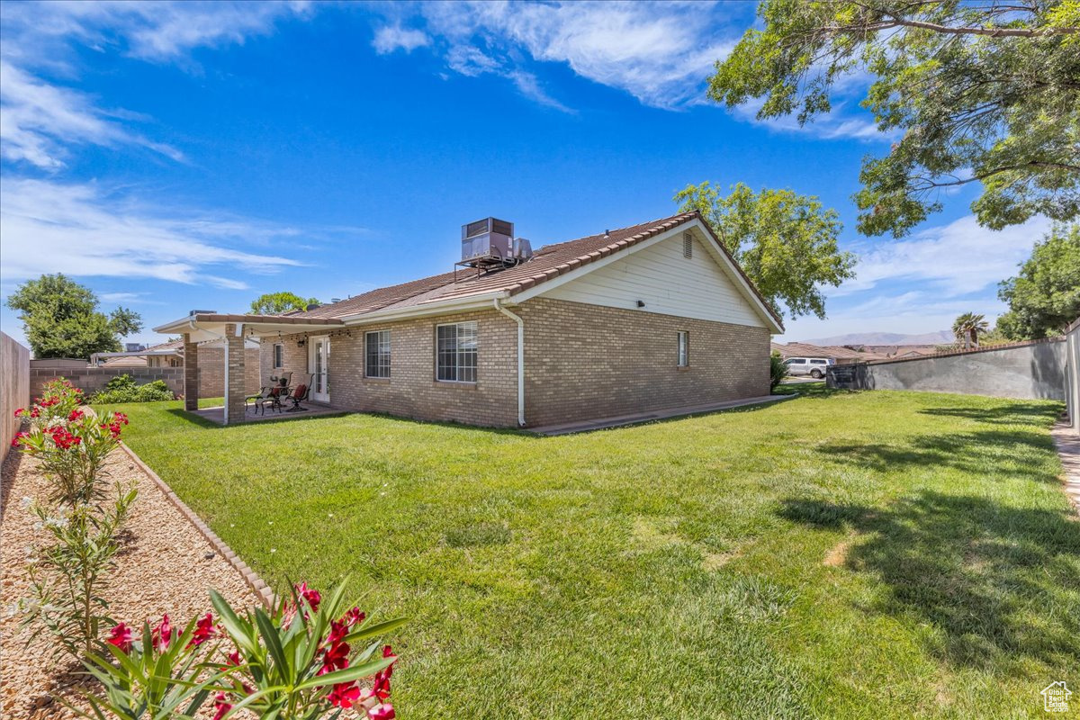 1090 E 700 S #24 St. George UT 84790 | $319,900 | UtahRealEstate.com