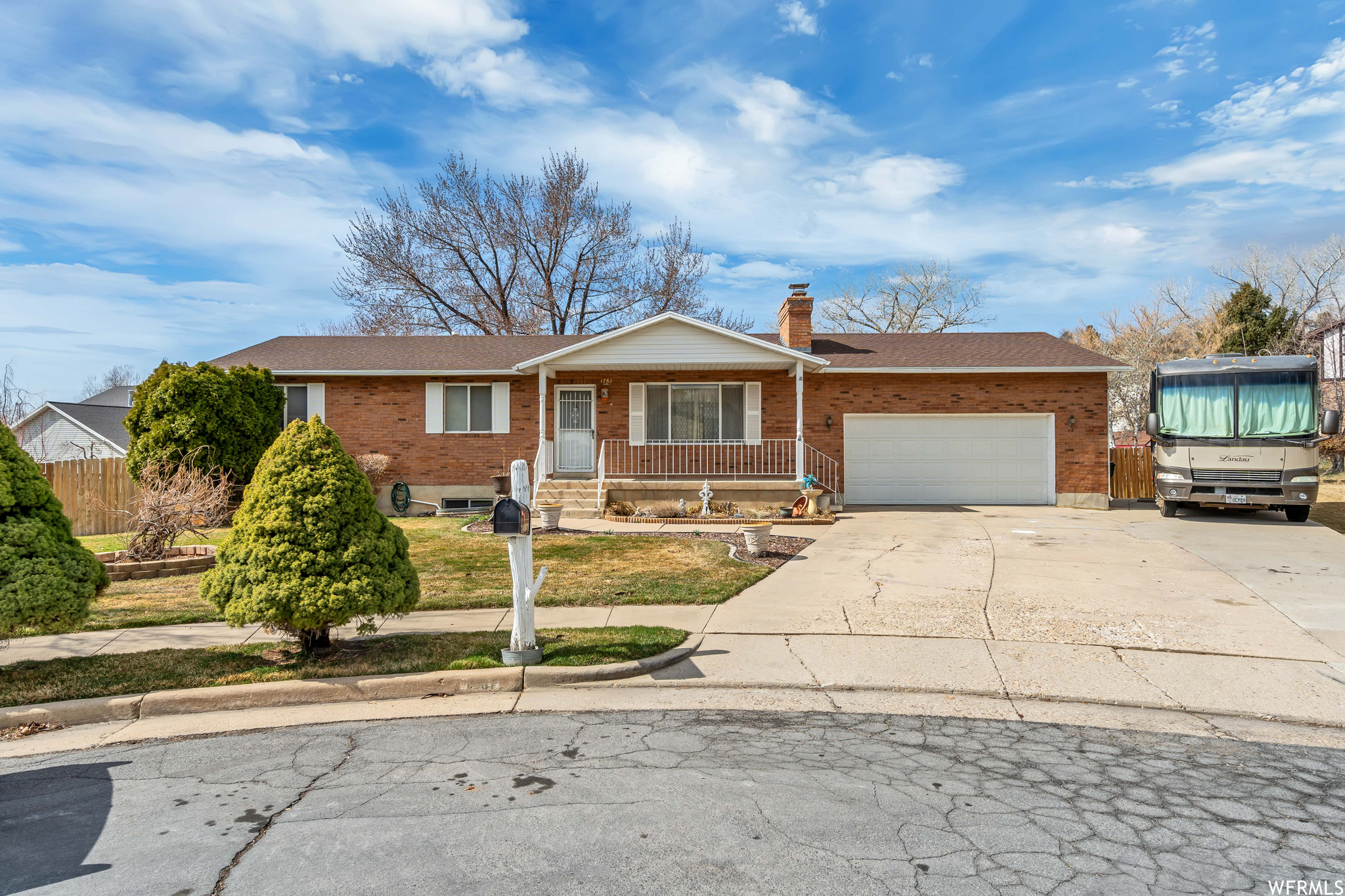 1761 N 1700 E, Layton UT 84040