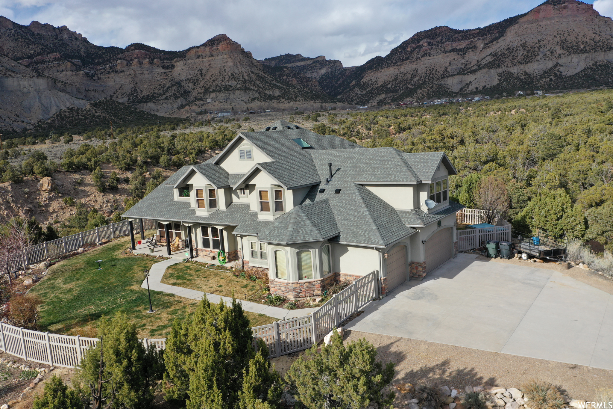 195 E KESTREL LN, Kenilworth UT 84529