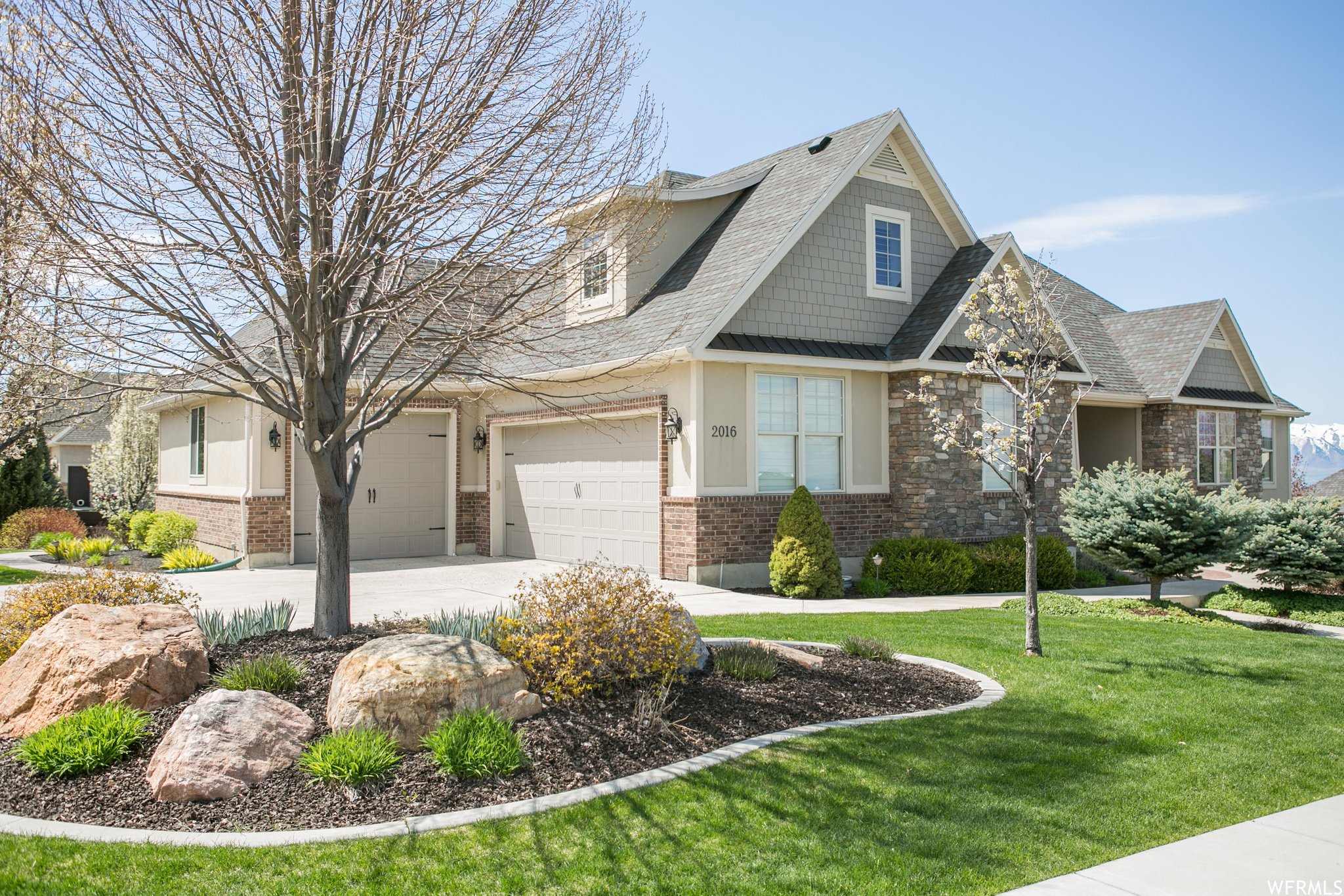 3075 N 2016 E, North Logan UT 84341