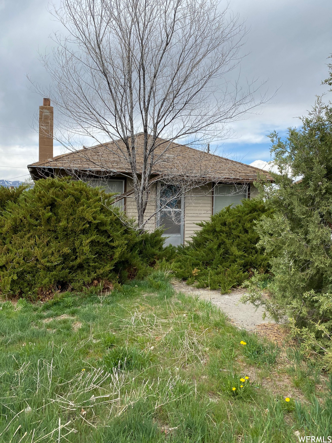 65 S 3RD ST, Downey ID 83234