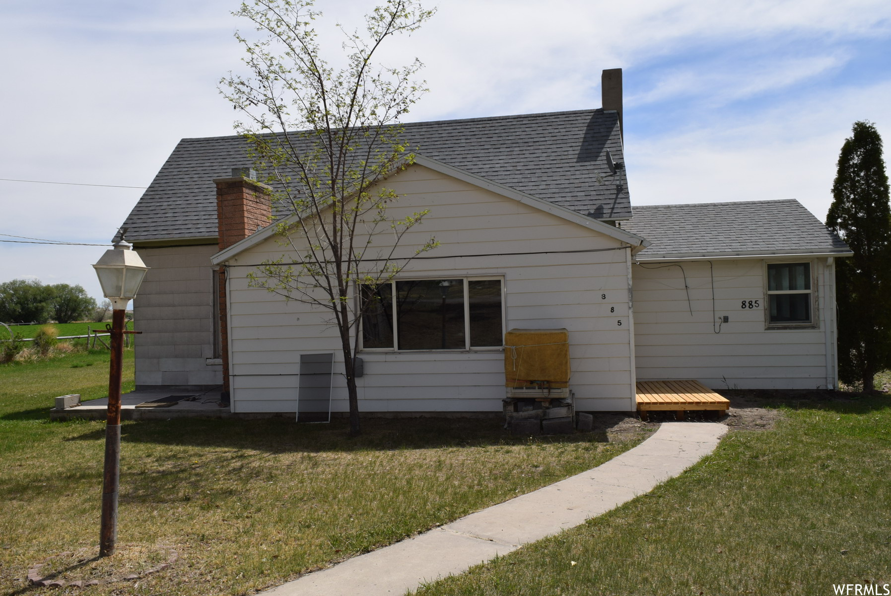 885 S STATE ST, Ferron UT 84523