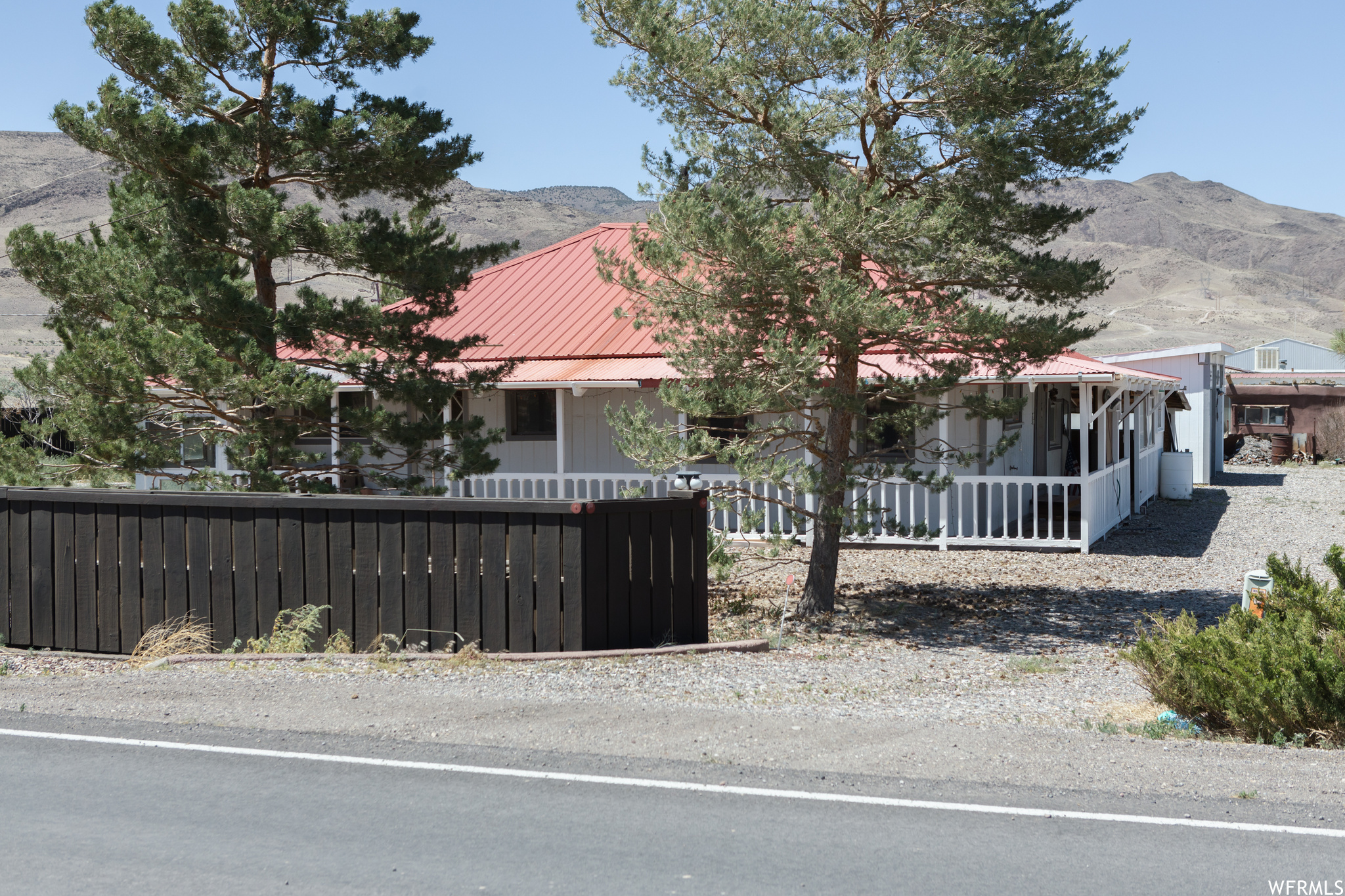 772 W 1400 S, Elsinore UT 84724