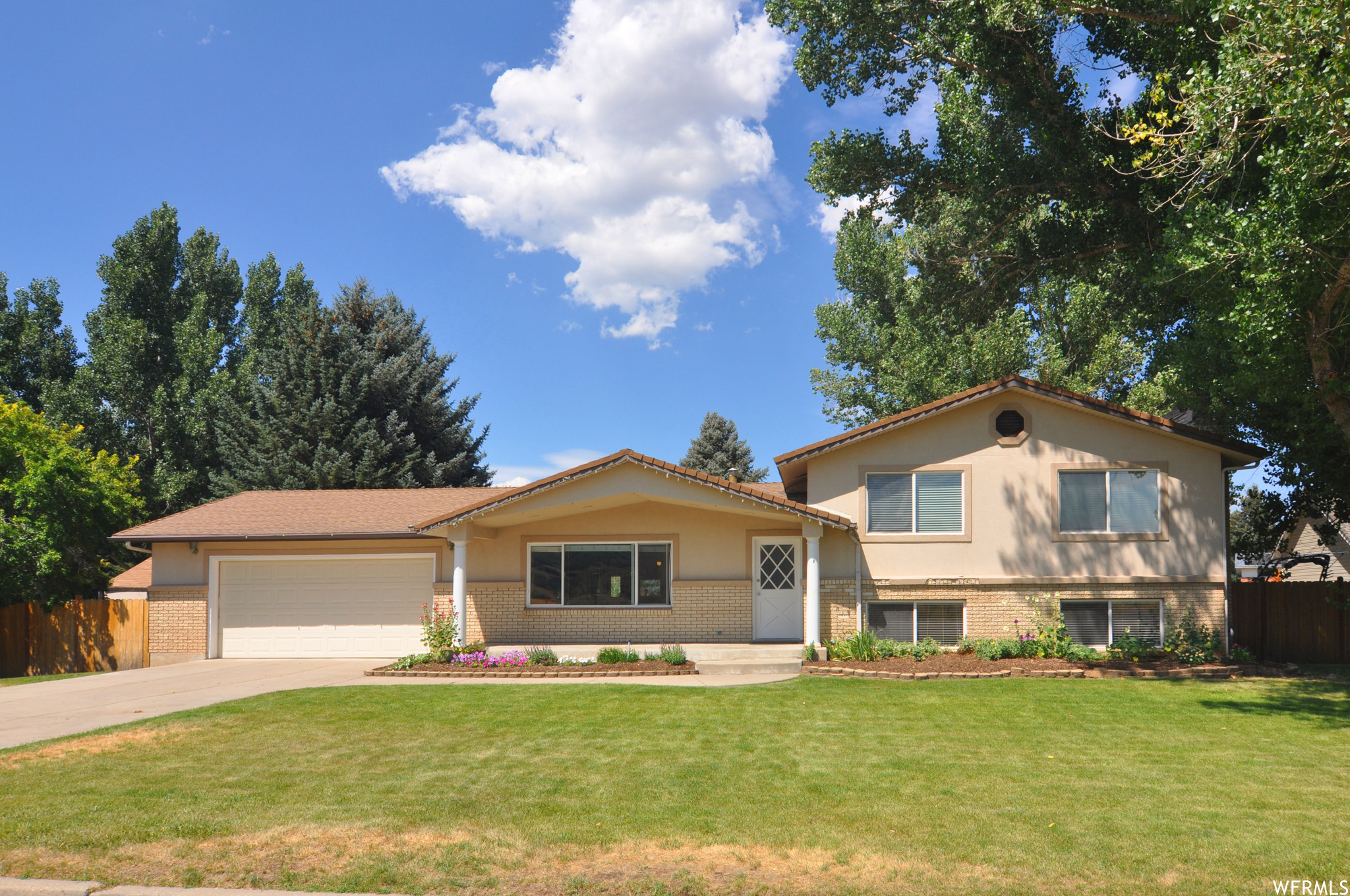 4262 W OLD HIGHWAY RD, Mountain Green UT 84050