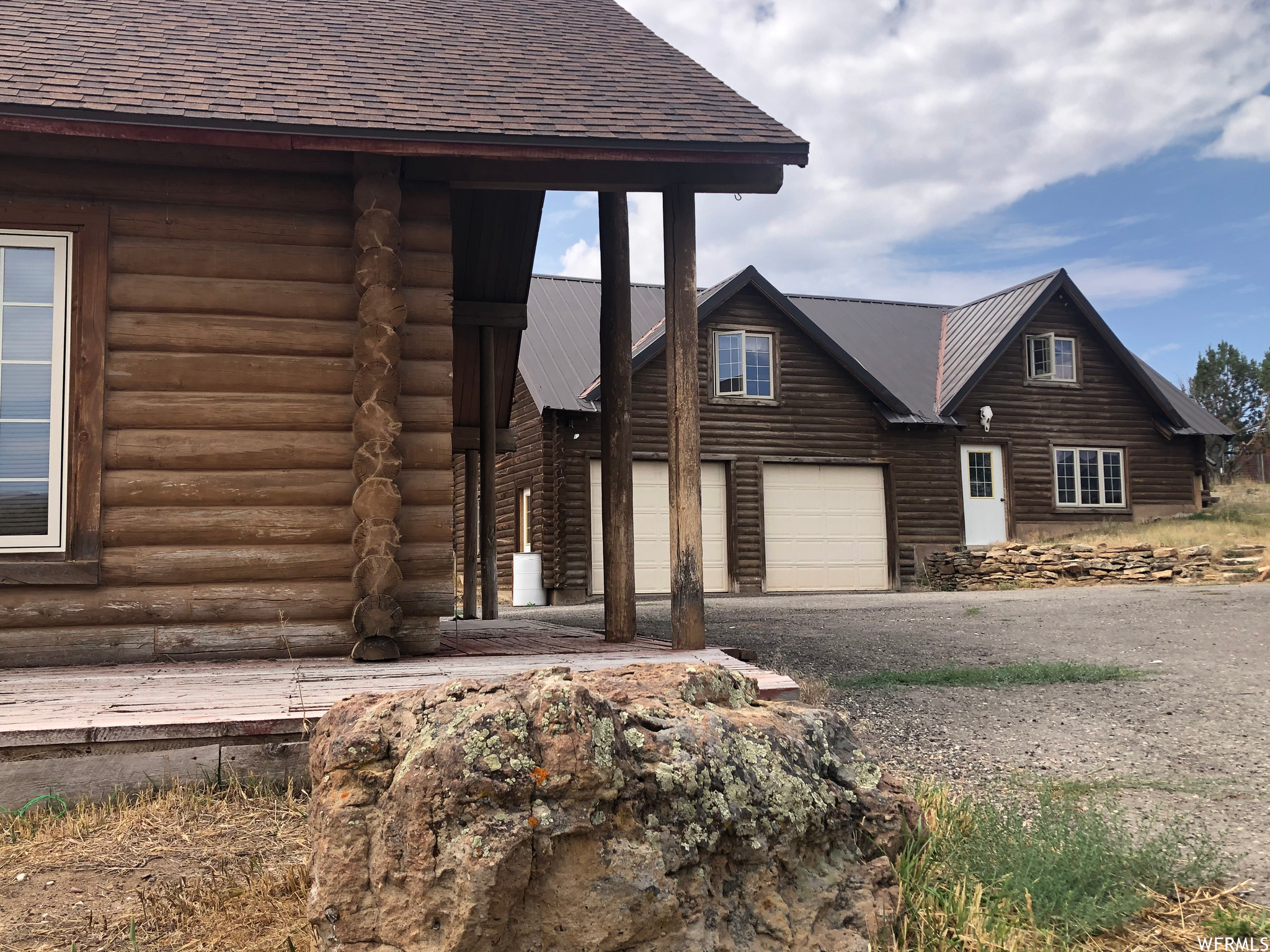 15718 N DEEP CREEK RD, Lapoint UT 84039