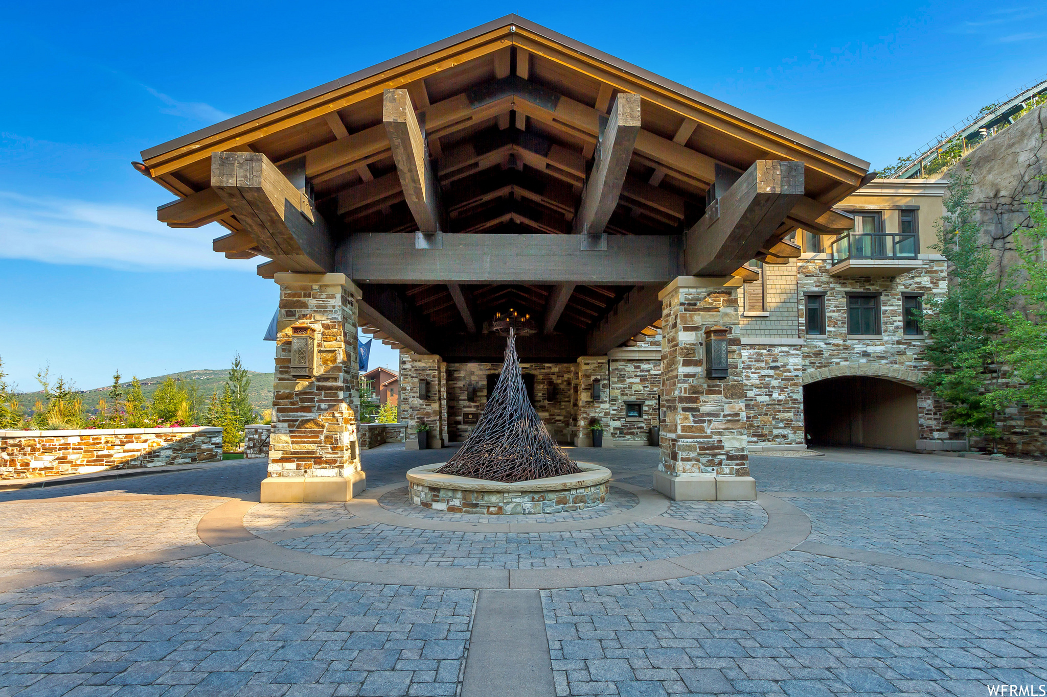 2300 DEER VALLEY #633, Park City, Utah 84060, 3 Bedrooms Bedrooms, 12 Rooms Rooms,3 BathroomsBathrooms,Residential,For sale,DEER VALLEY,1787453