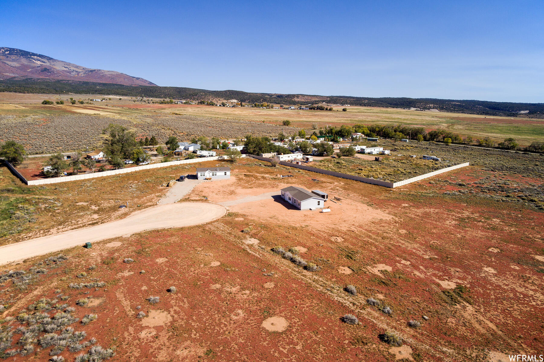 401 BOBBIE #113, La Sal, Utah 84530, 3 Bedrooms Bedrooms, 9 Rooms Rooms,1 BathroomBathrooms,Residential,For sale,BOBBIE,1848488