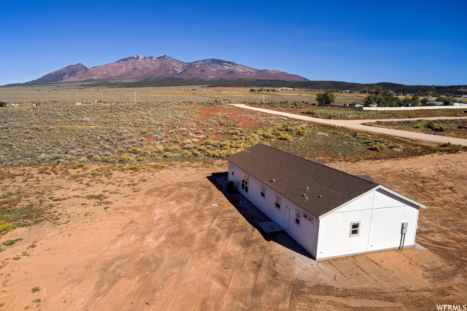 401 BOBBIE #113, La Sal, Utah 84530, 3 Bedrooms Bedrooms, 9 Rooms Rooms,1 BathroomBathrooms,Residential,For sale,BOBBIE,1848488