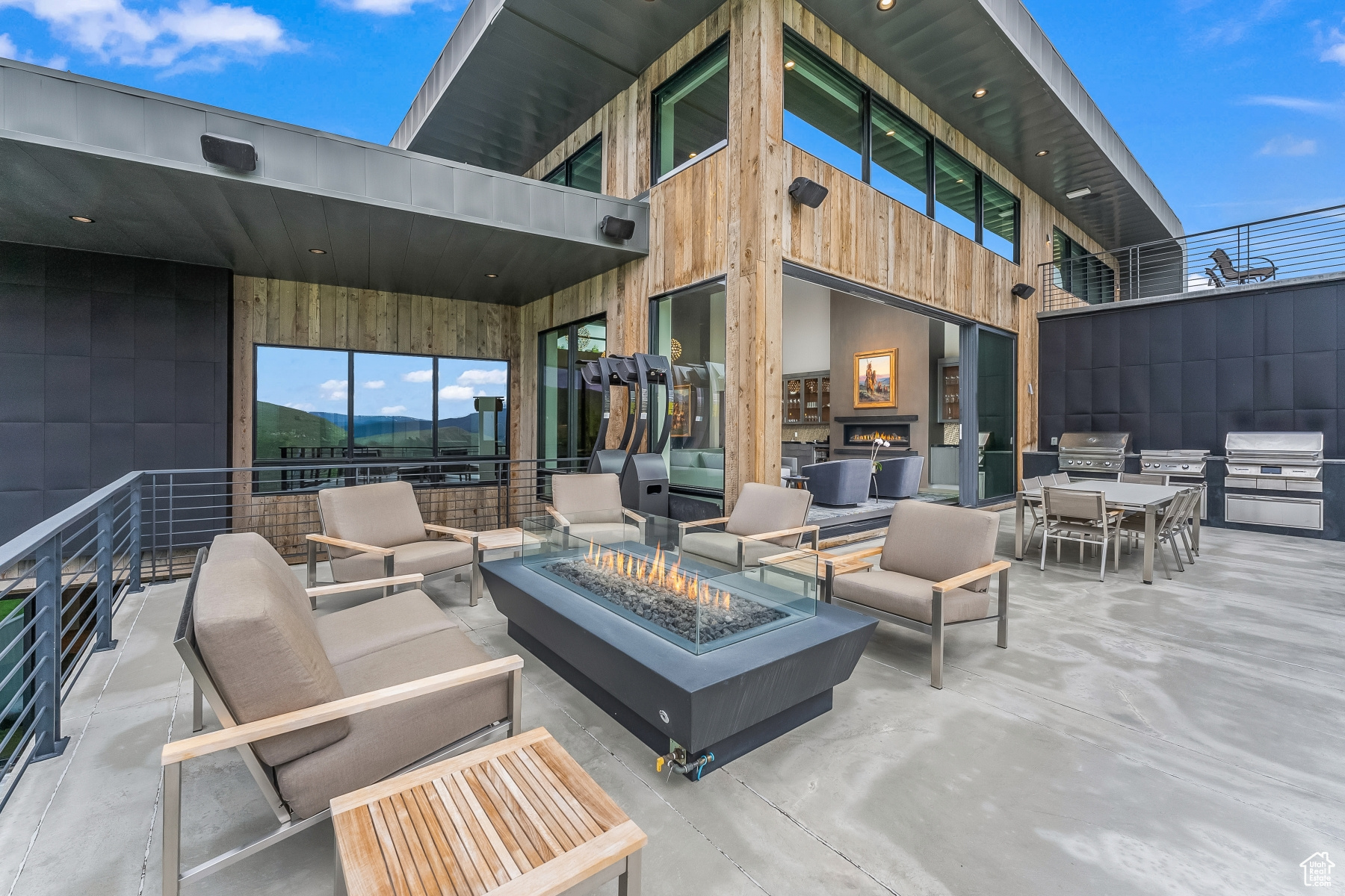 3844 E OUTCROP, Park City, Utah 84098, 5 Bedrooms Bedrooms, 23 Rooms Rooms,2 BathroomsBathrooms,Residential,For sale,OUTCROP,1861869