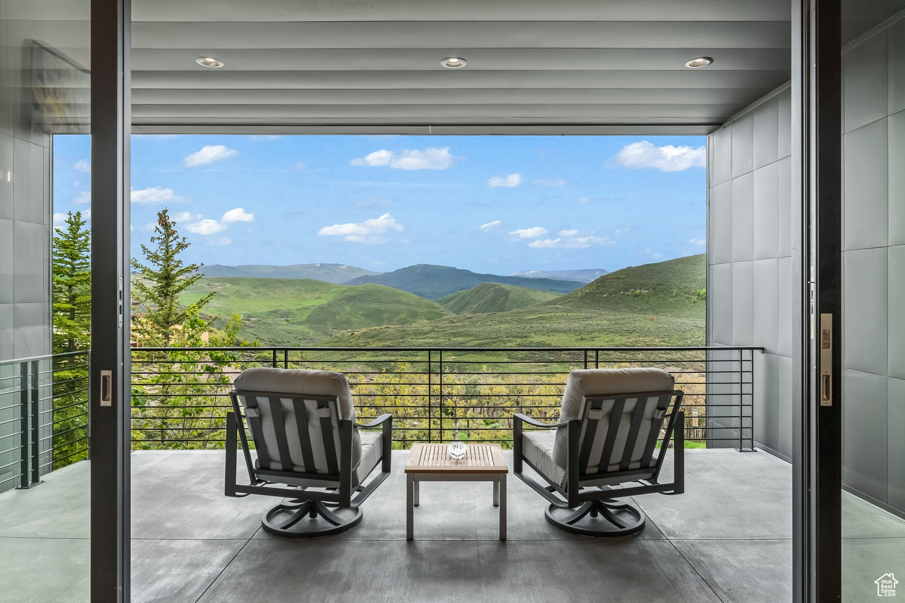 3844 E OUTCROP, Park City, Utah 84098, 5 Bedrooms Bedrooms, 23 Rooms Rooms,2 BathroomsBathrooms,Residential,For sale,OUTCROP,1861869