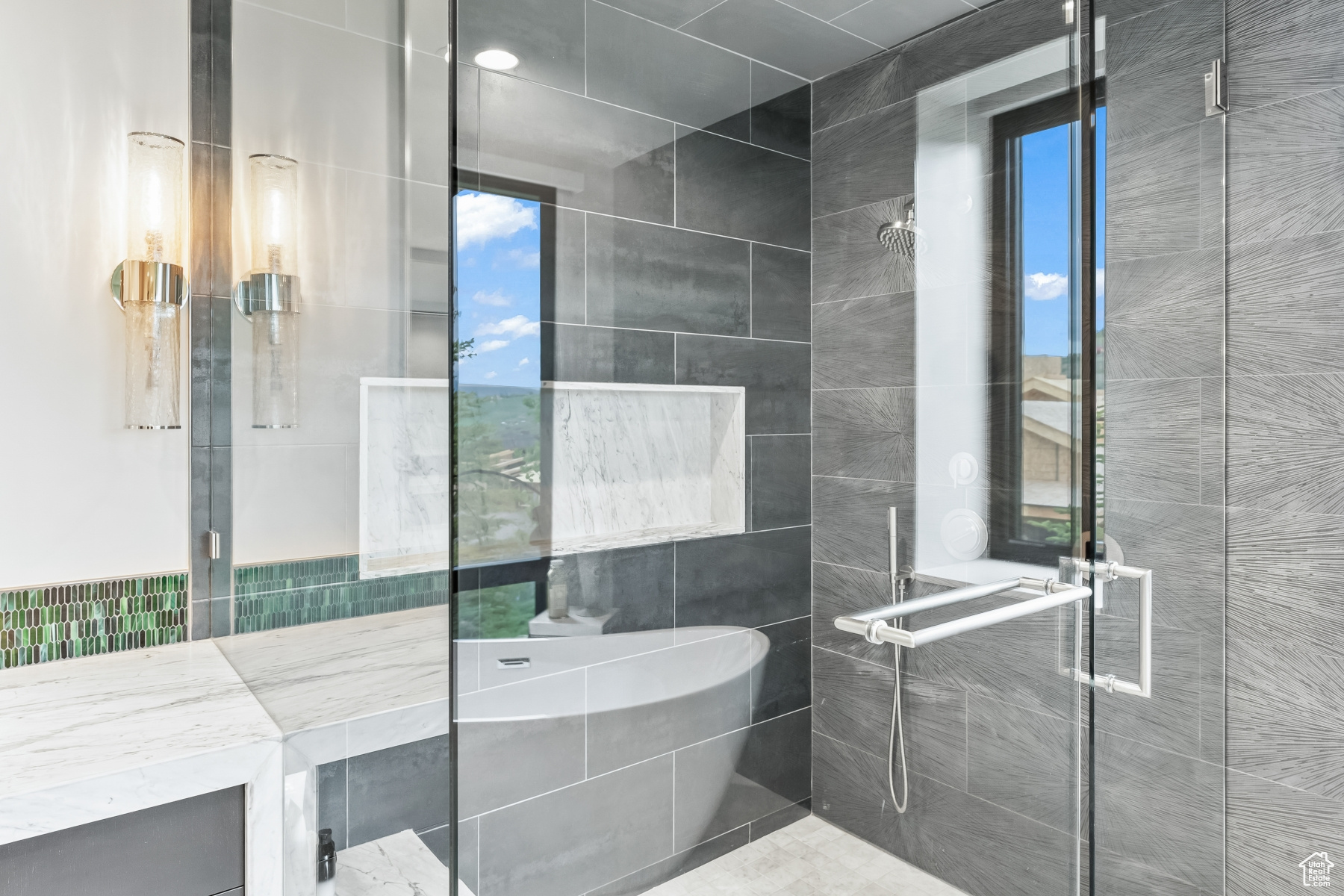 3844 E OUTCROP, Park City, Utah 84098, 5 Bedrooms Bedrooms, 23 Rooms Rooms,2 BathroomsBathrooms,Residential,For sale,OUTCROP,1861869