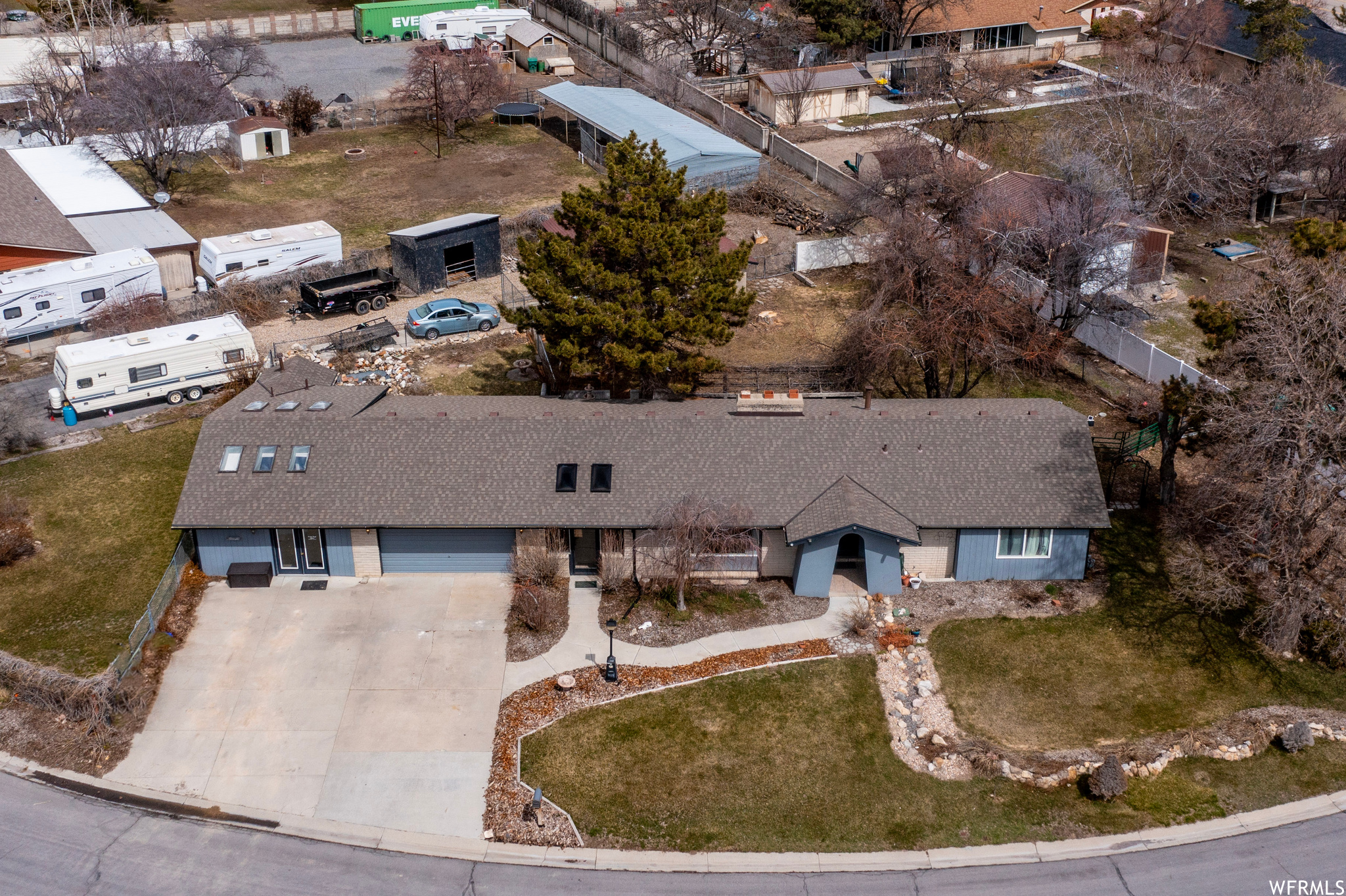 2768 W JULIE ANN WAY, West Jordan UT 84088