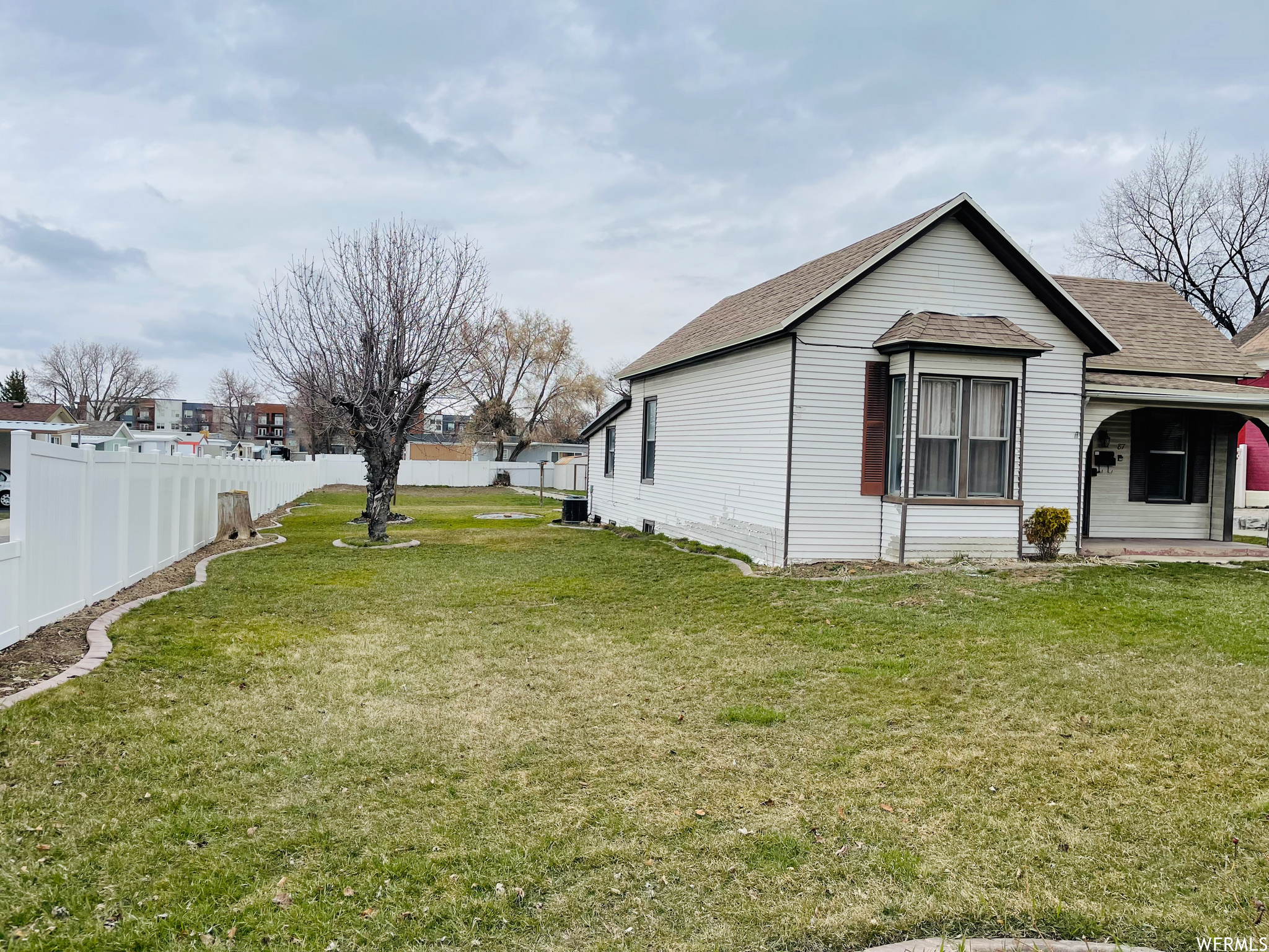 87 E PIONEER AVE, Sandy UT 84070