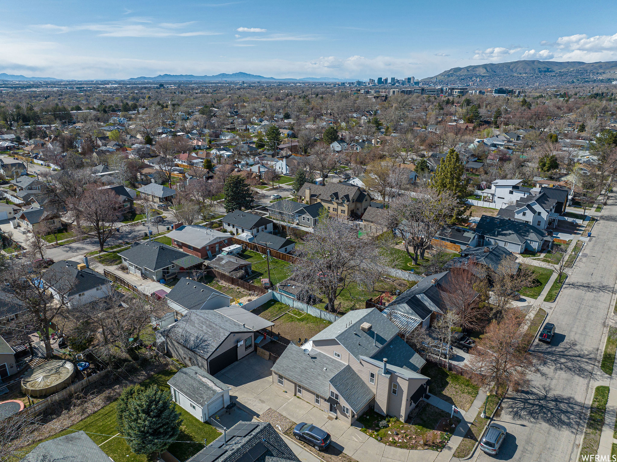 2840 S DEARBORN, Salt Lake City, Utah 84106, 6 Bedrooms Bedrooms, 16 Rooms Rooms,2 BathroomsBathrooms,Residential,For sale,DEARBORN,1872243