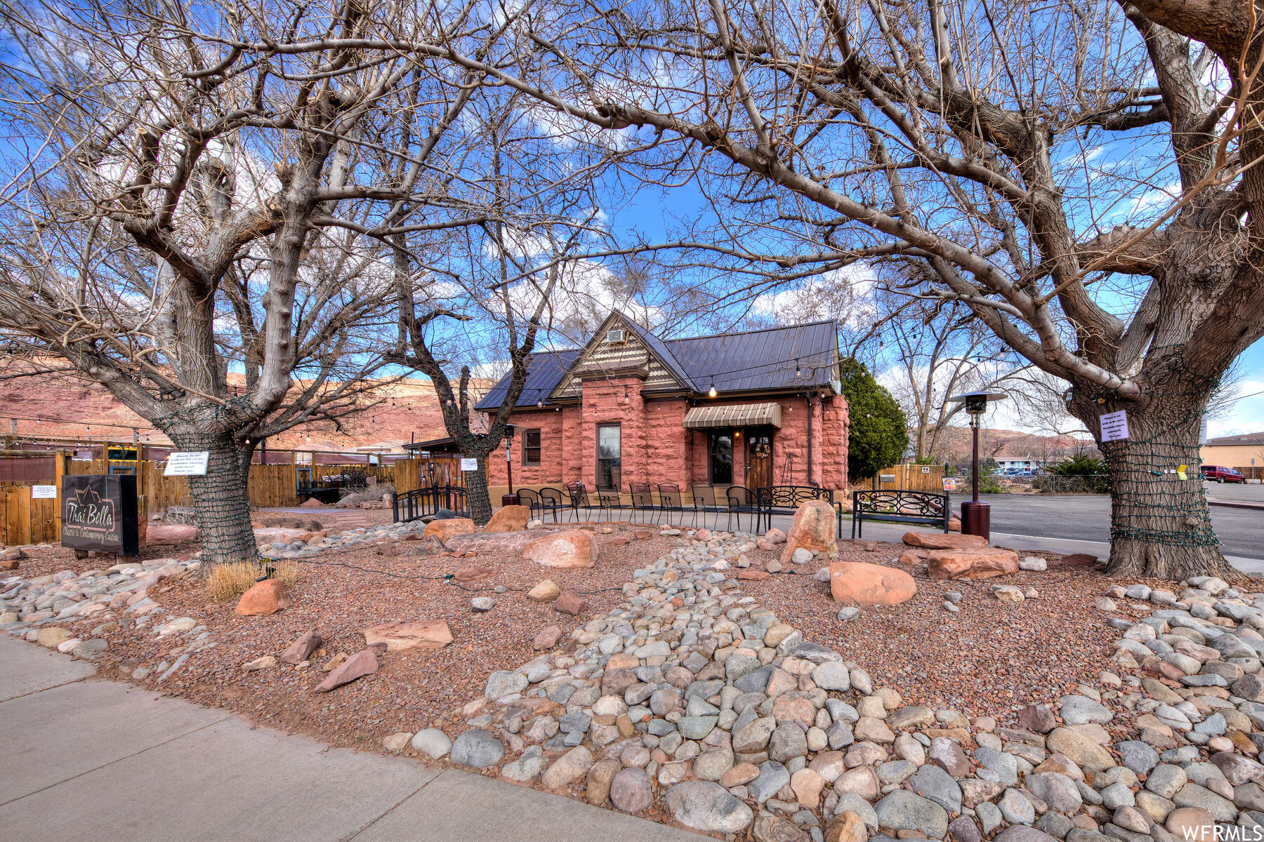 84 W 200 N, Moab, Utah 84532, ,Commercial Sale,For sale,200,1872259