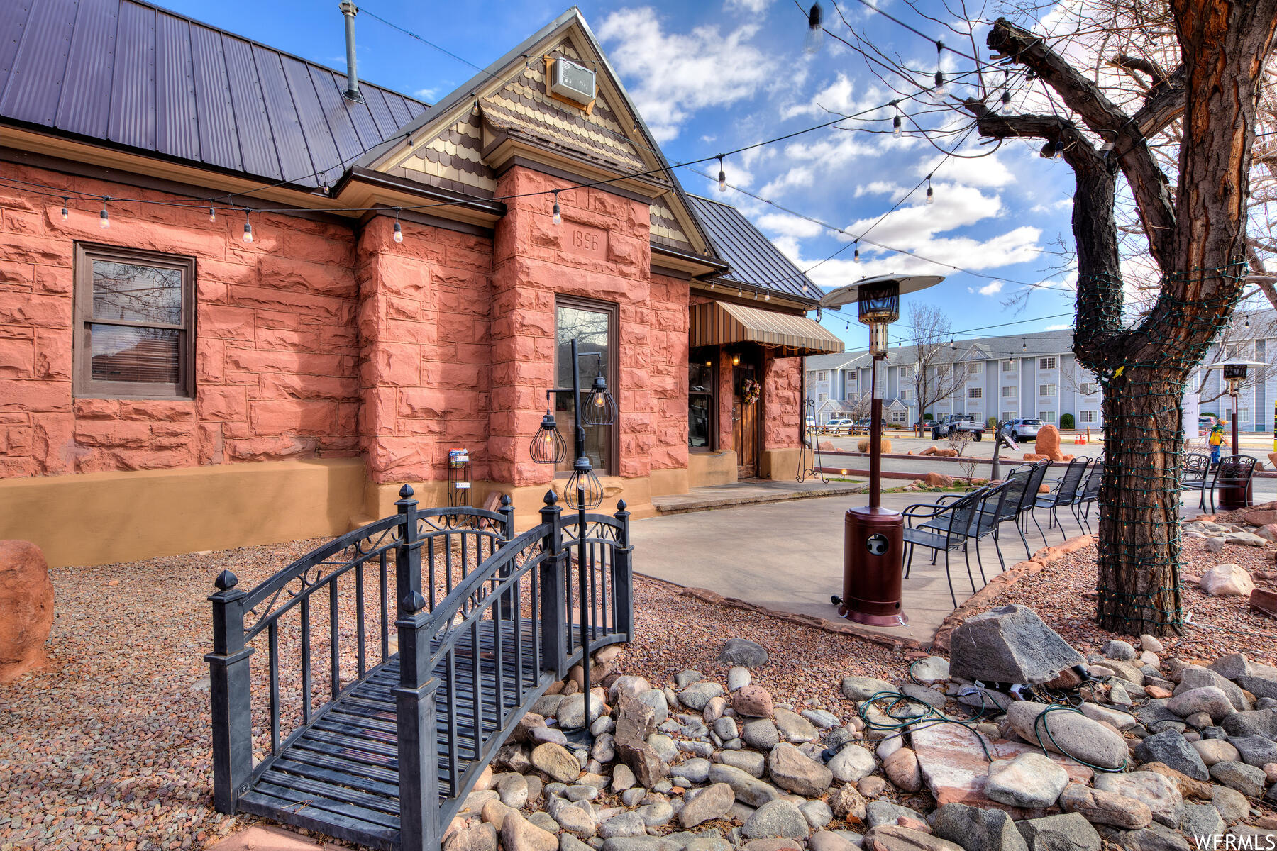 84 W 200 N, Moab, Utah 84532, ,Commercial Sale,For sale,200,1872259