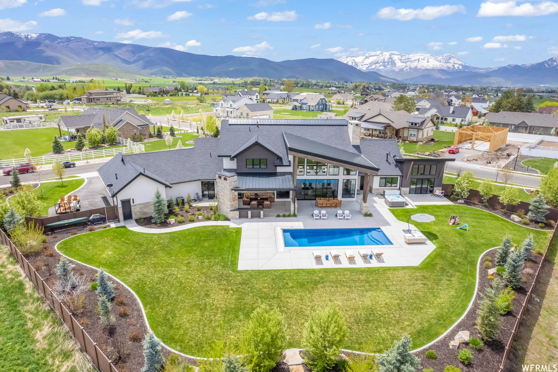 1321 S RED FILLY, Heber City, Utah 84032, 7 Bedrooms Bedrooms, 55 Rooms Rooms,3 BathroomsBathrooms,Residential,For sale,RED FILLY,1877534