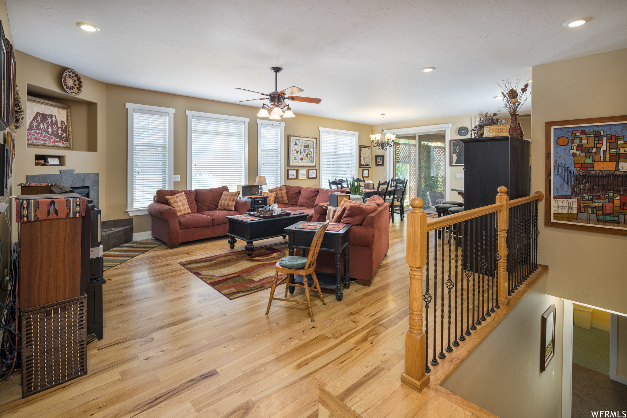 Enter to an Open View of Living Room, Dining Room, Stairway to Finished Basement