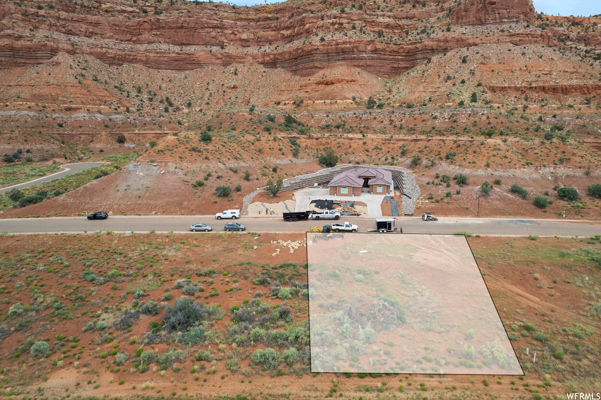 Red Rock Cliff Views