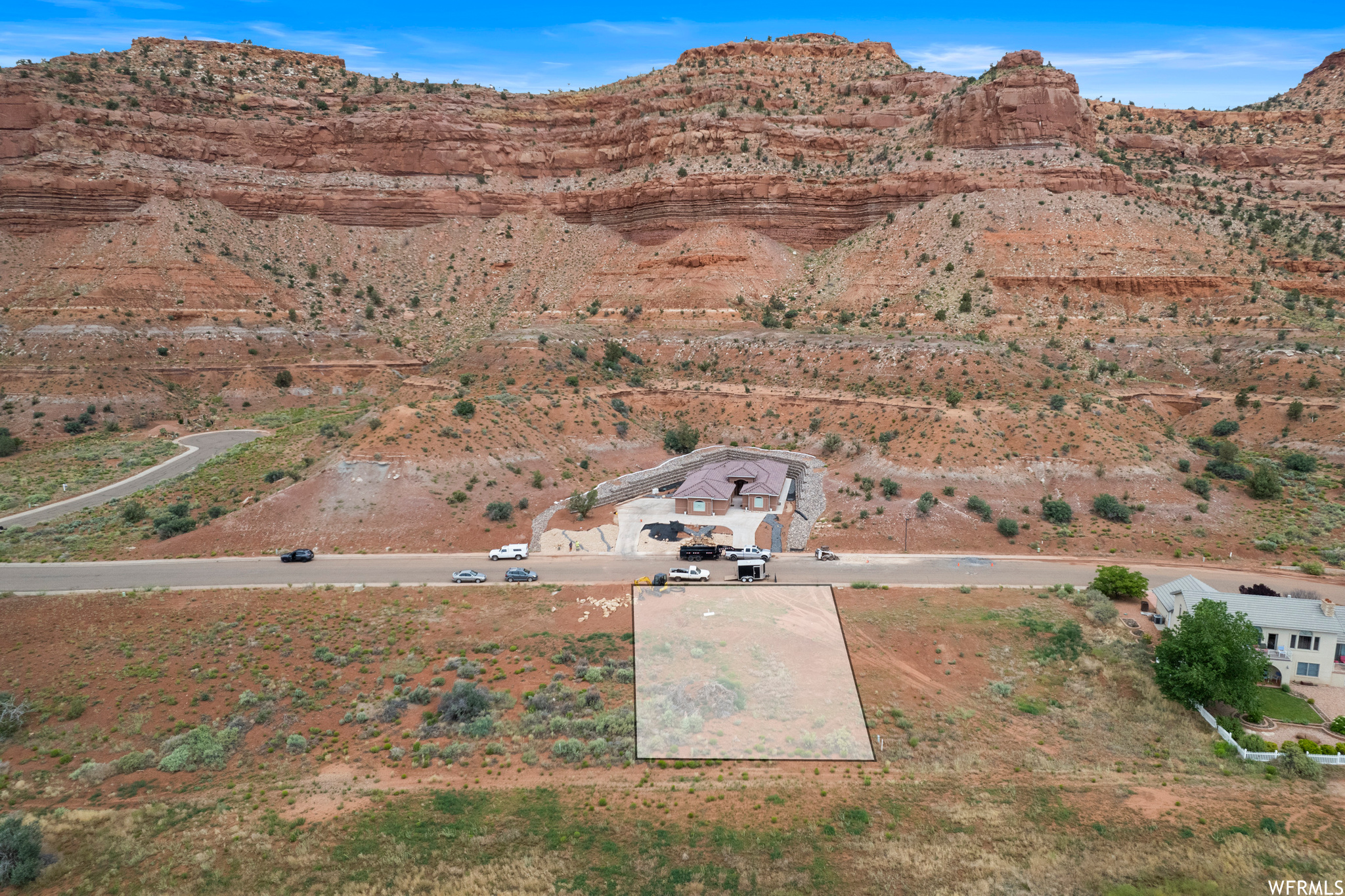 Red Rock Cliff Views