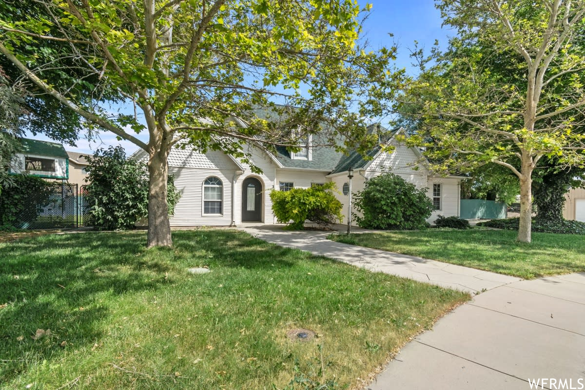 3405 W EL CABRIO DR, West Valley City UT 84119