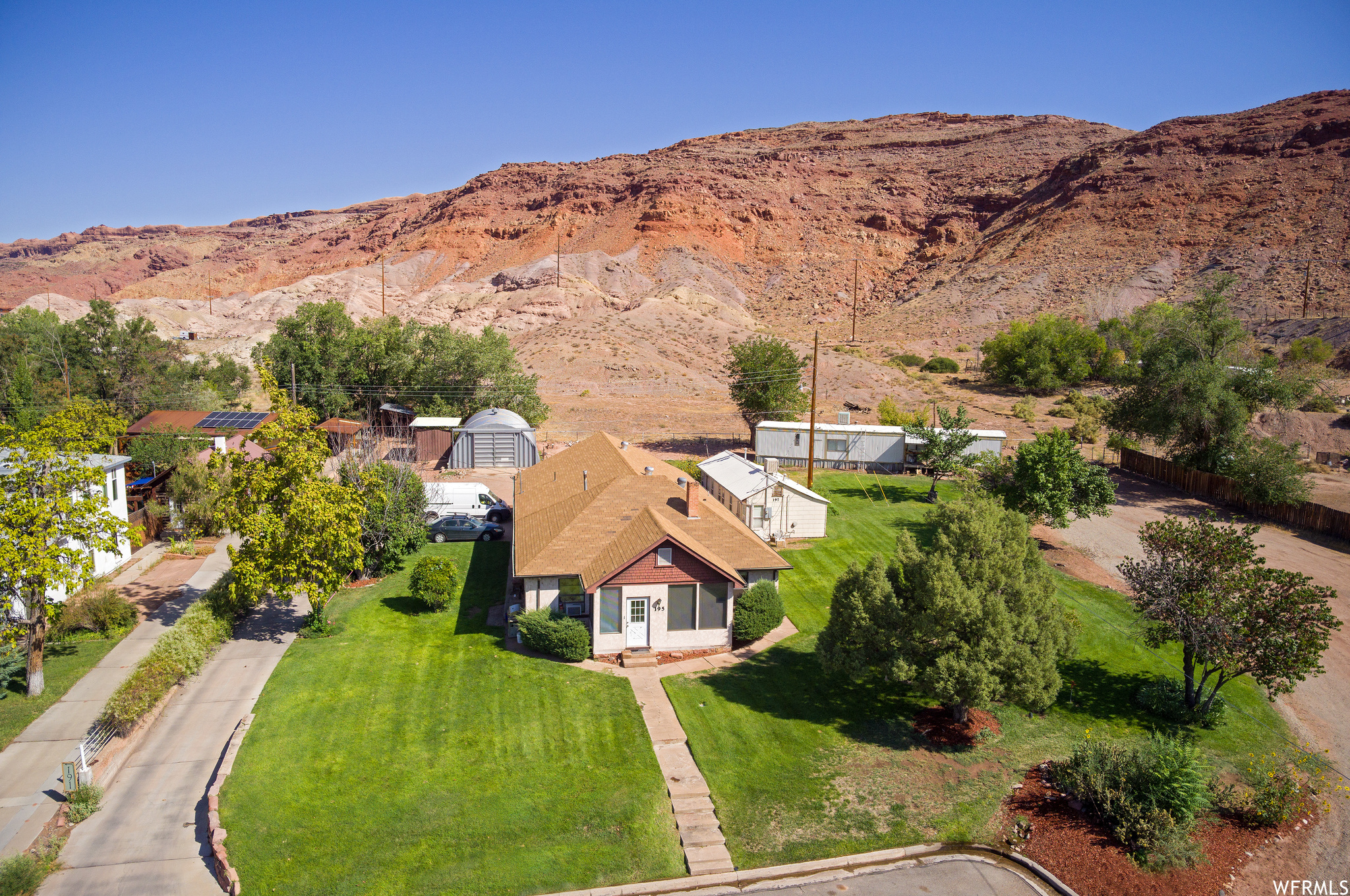 195 E 200 N, Moab, Utah 84532, 3 Bedrooms Bedrooms, 12 Rooms Rooms,1 BathroomBathrooms,Residential,For sale,200,1886992