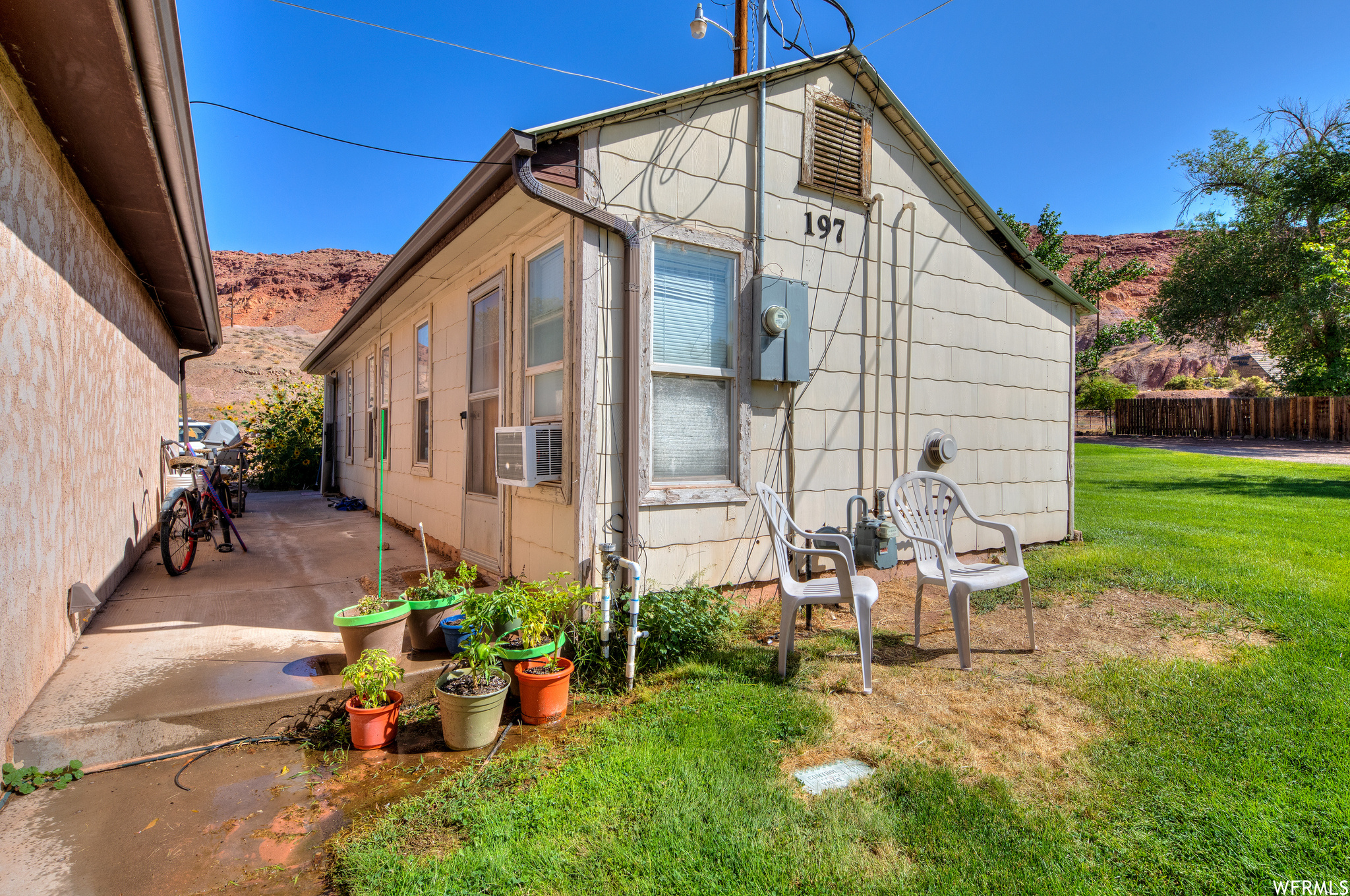 195 E 200 N, Moab, Utah 84532, 3 Bedrooms Bedrooms, 12 Rooms Rooms,1 BathroomBathrooms,Residential,For sale,200,1886992