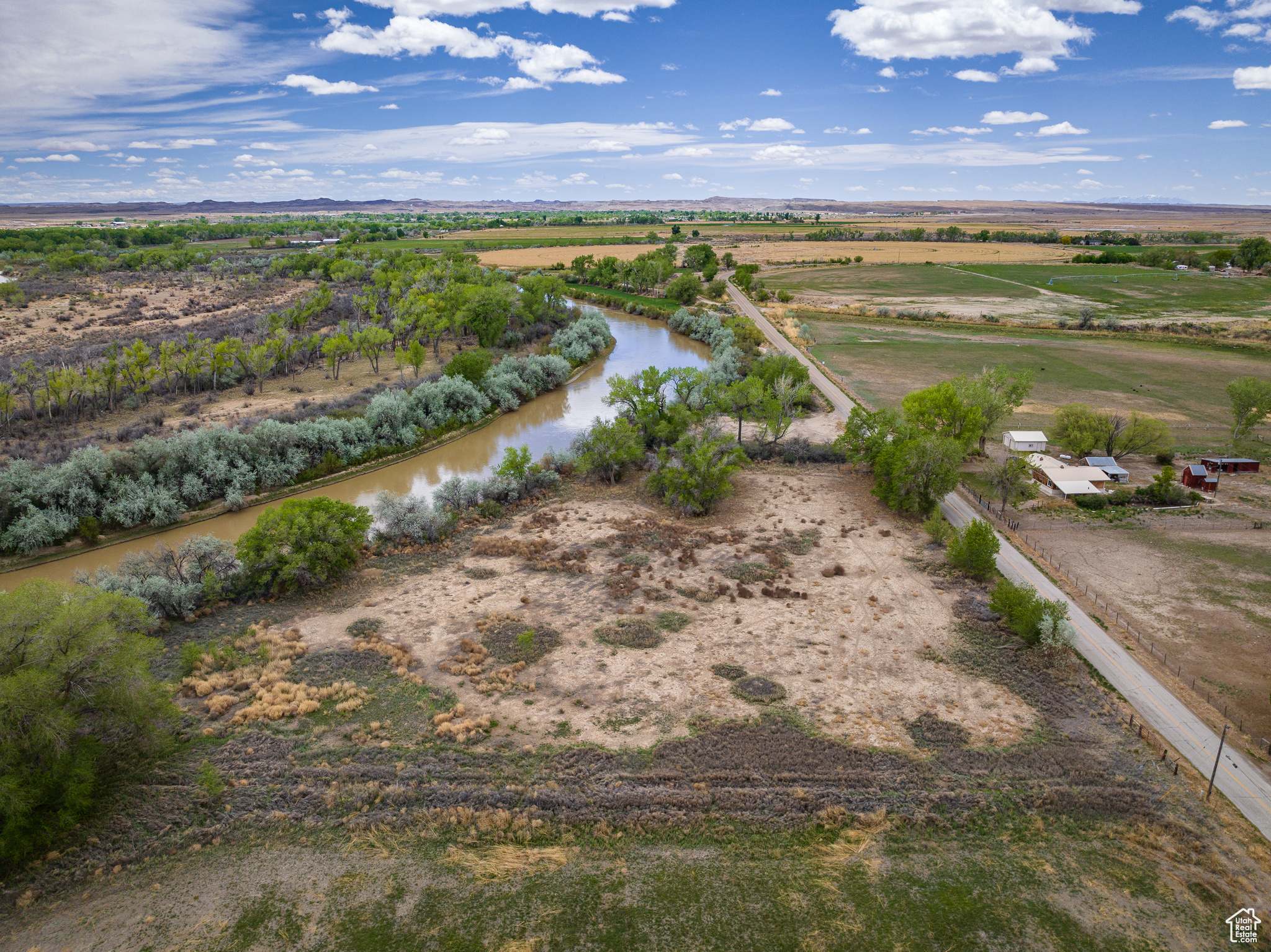 LONG, Green River, Utah 84525, ,Land,For sale,LONG,1888253