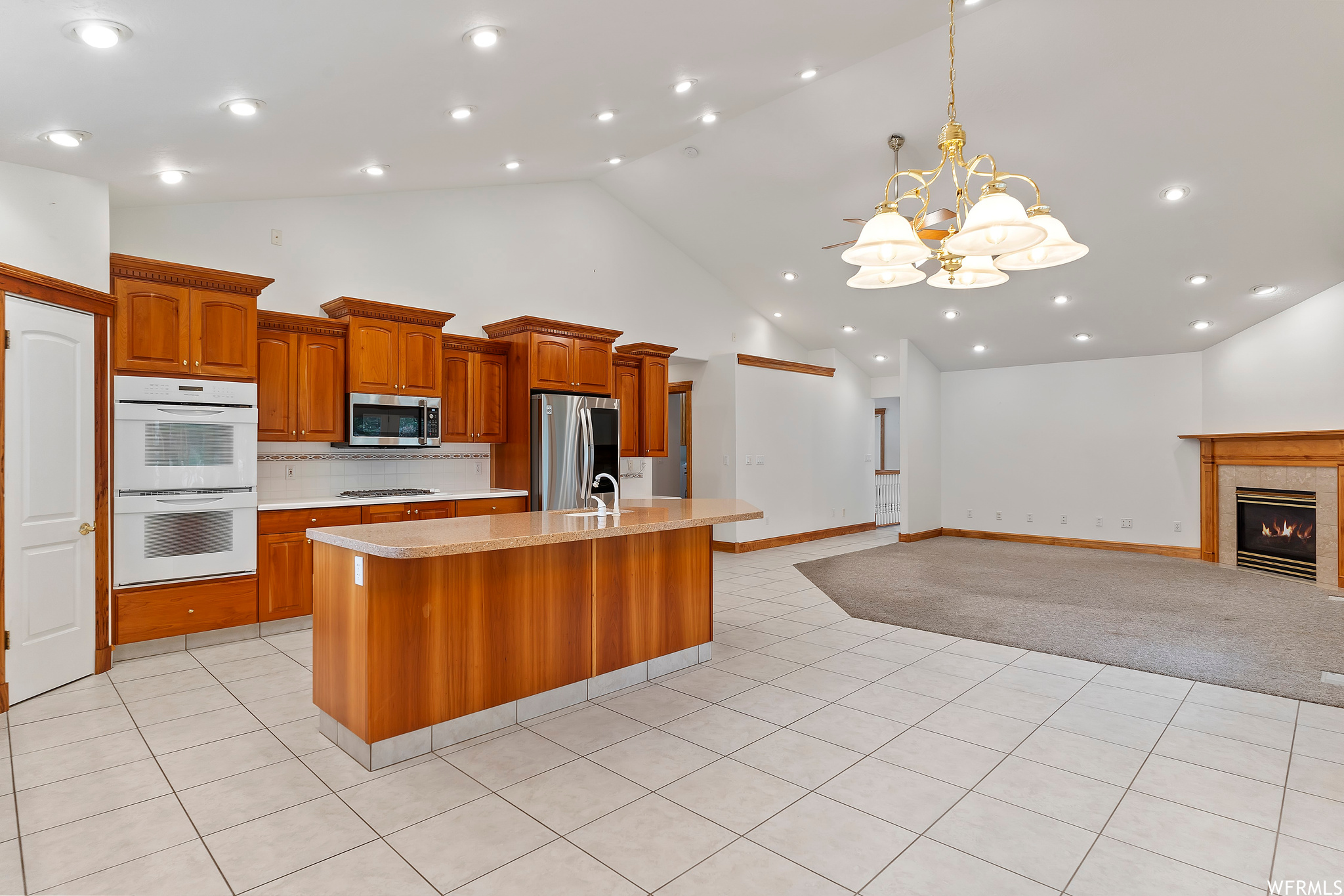 112 W 4050 N Pleasant View UT 84414 774,000