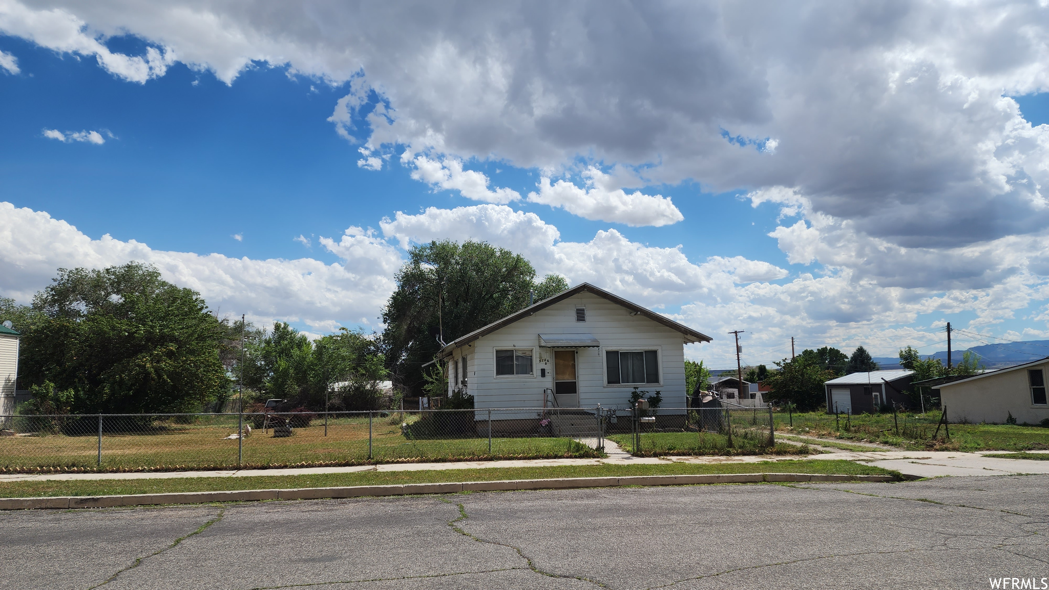 514 E 200 N, Price, Utah 84501, 4 Bedrooms Bedrooms, 10 Rooms Rooms,Residential,For sale,200,1892748