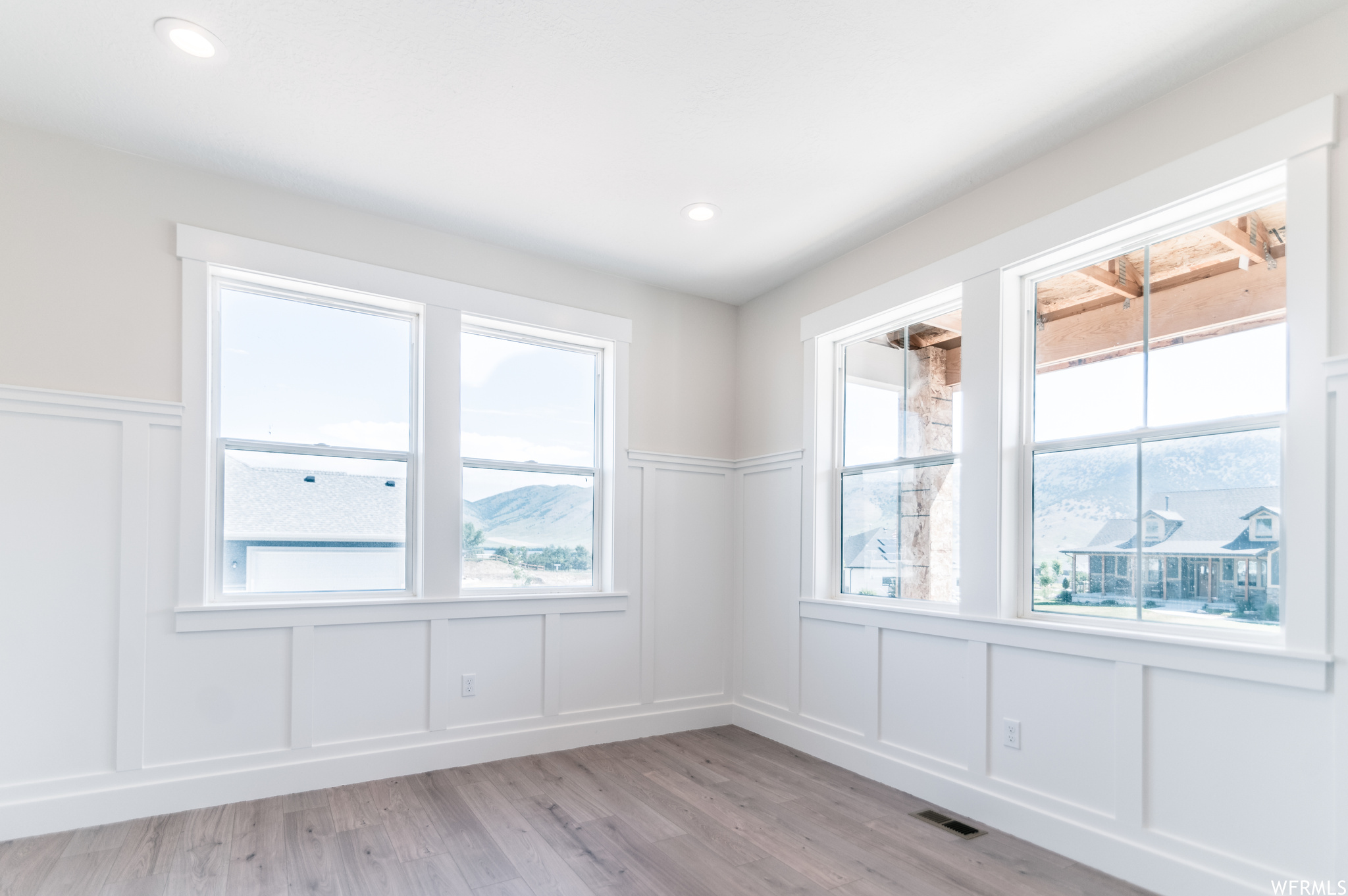 376 S 200 E Mantua UT 84324 799,000