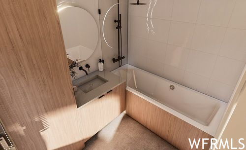 Interior space featuring tiled shower / bath combo