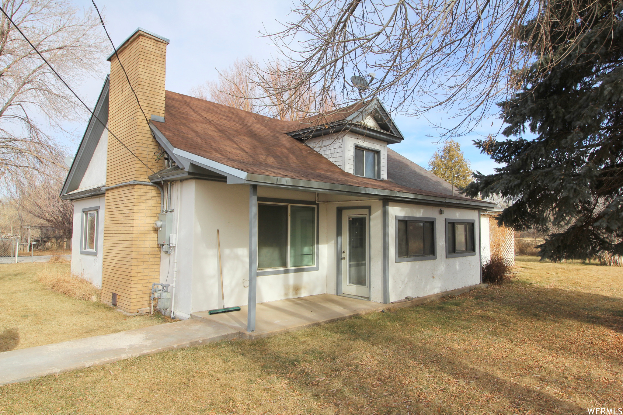 480 N Center St Myton UT 84052 199,000